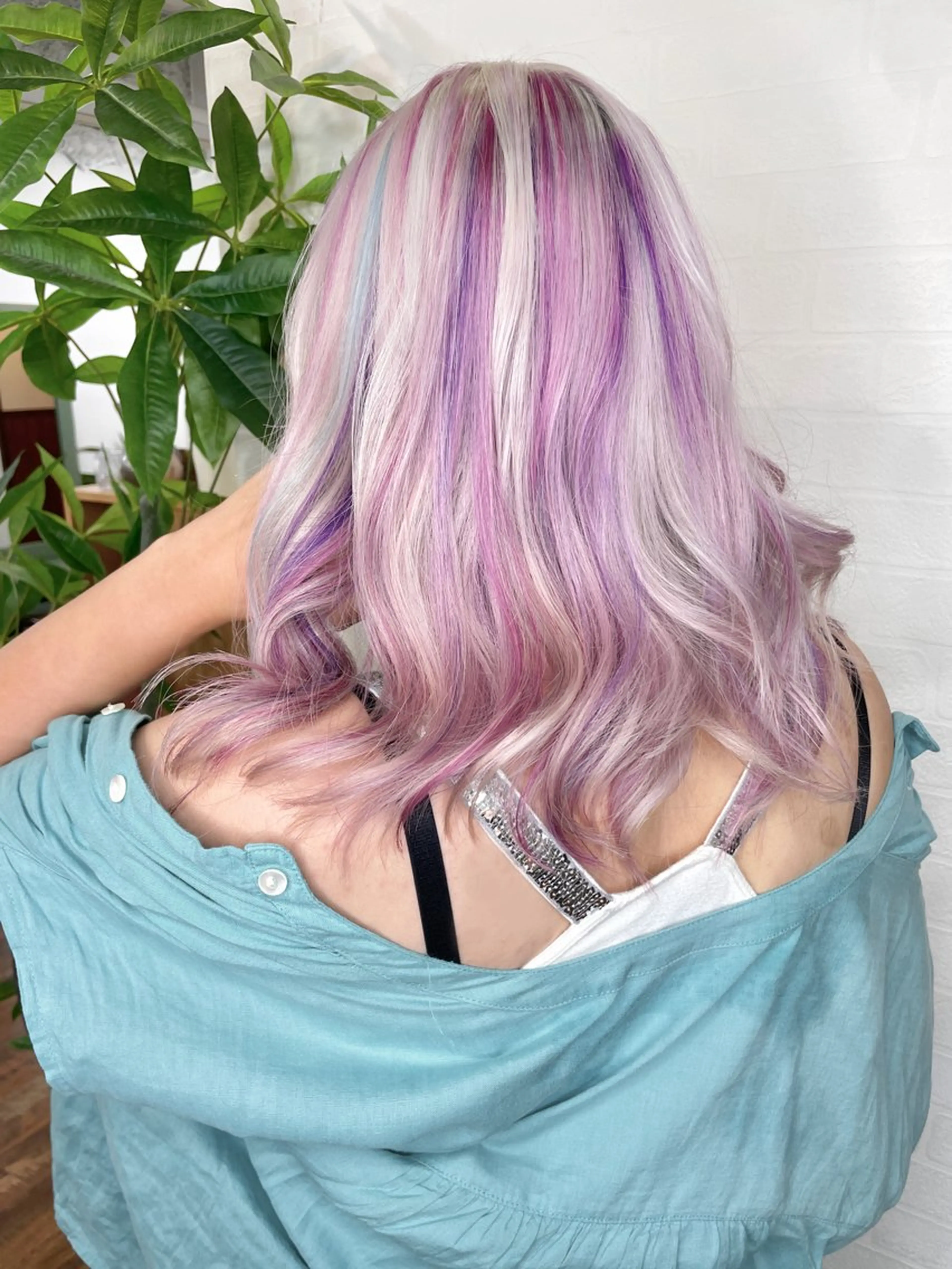 カラー ユニコーンカラー Re:ta Hair 飯田淳平のヘアスタイル