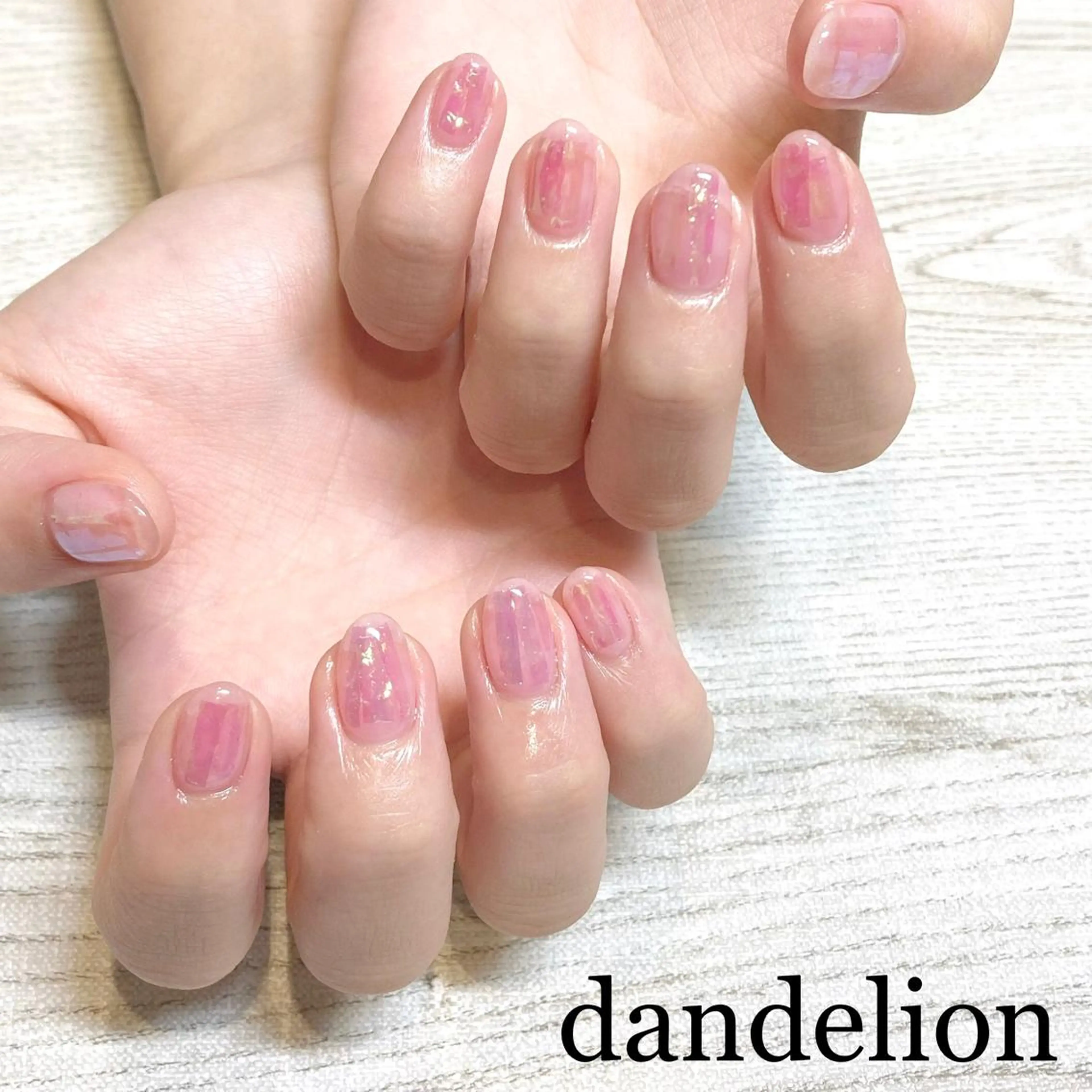 ネイル ハンドネイル ハンドケア dandelion ダンデライオンのネイルデザイン