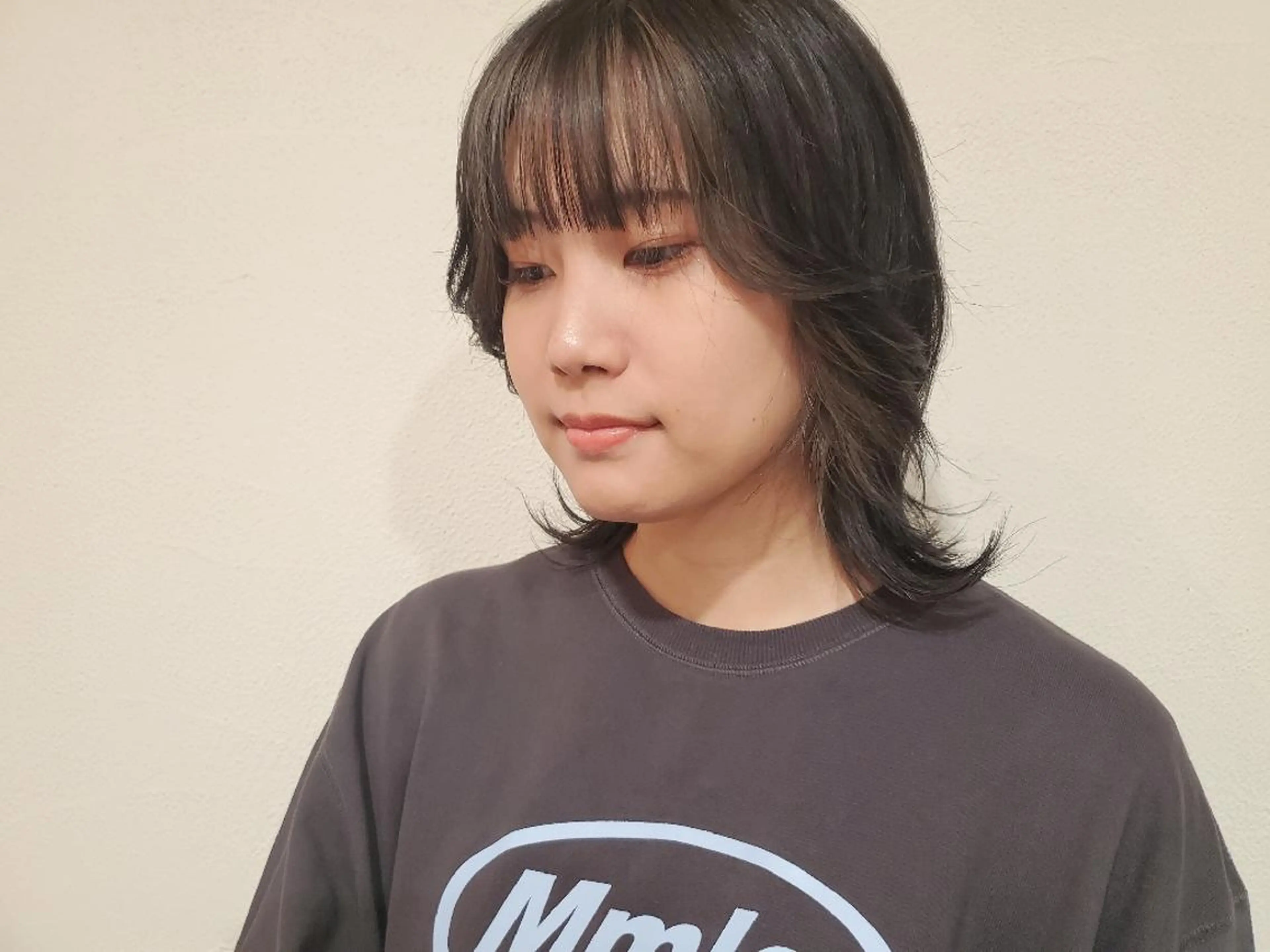 セミロング カラー パ ルのヘアスタイル