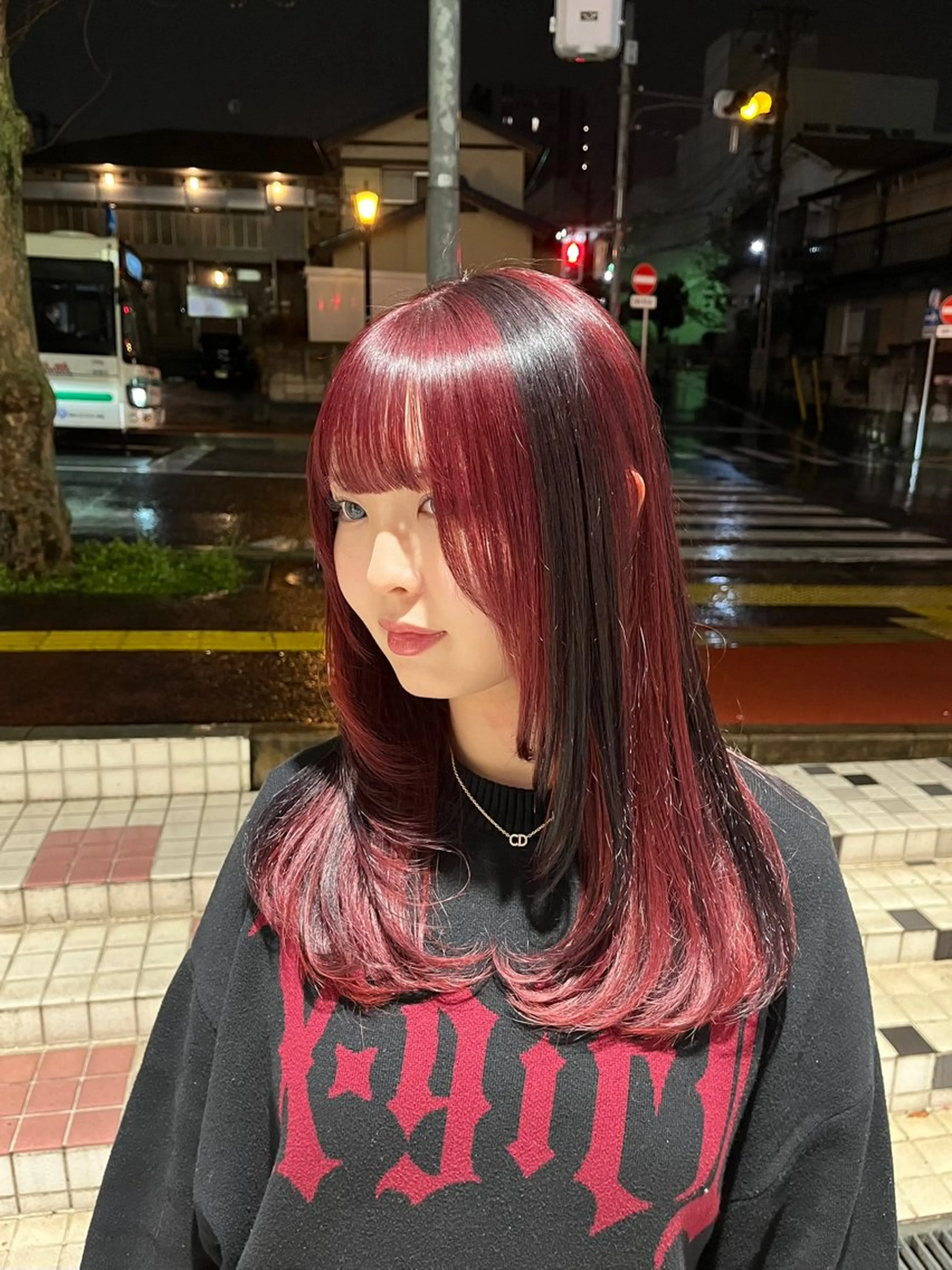 ミディアム カラー ブリーチ デザインカラー ダブルカラー ブリーチなしカラー カット ヘアカラー トリートメント 駒野 晃のヘアスタイル