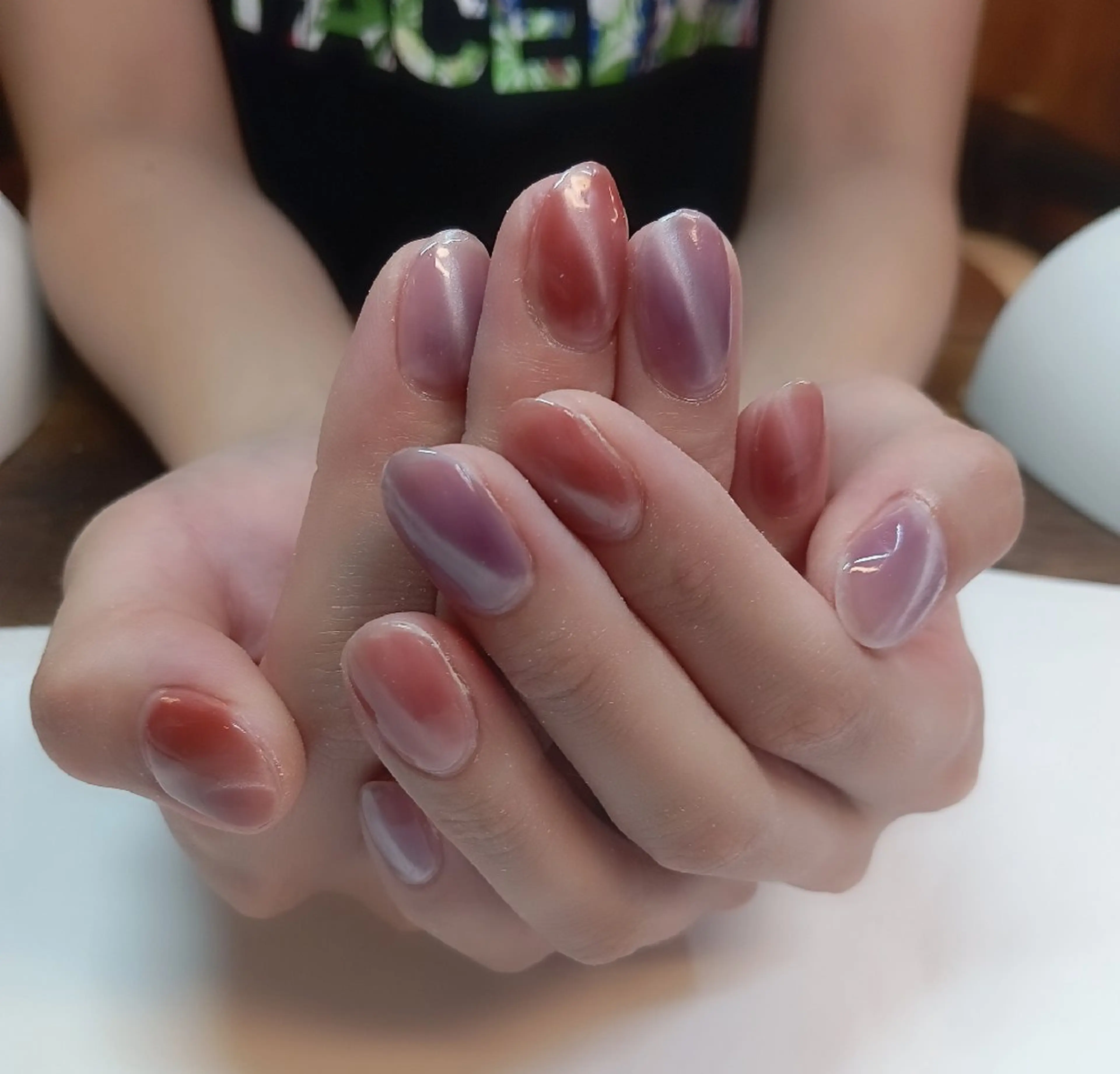 ネイル マグネットネイル 🦋AYNIL🦋 ナチュラル専門店♥️のネイルデザイン