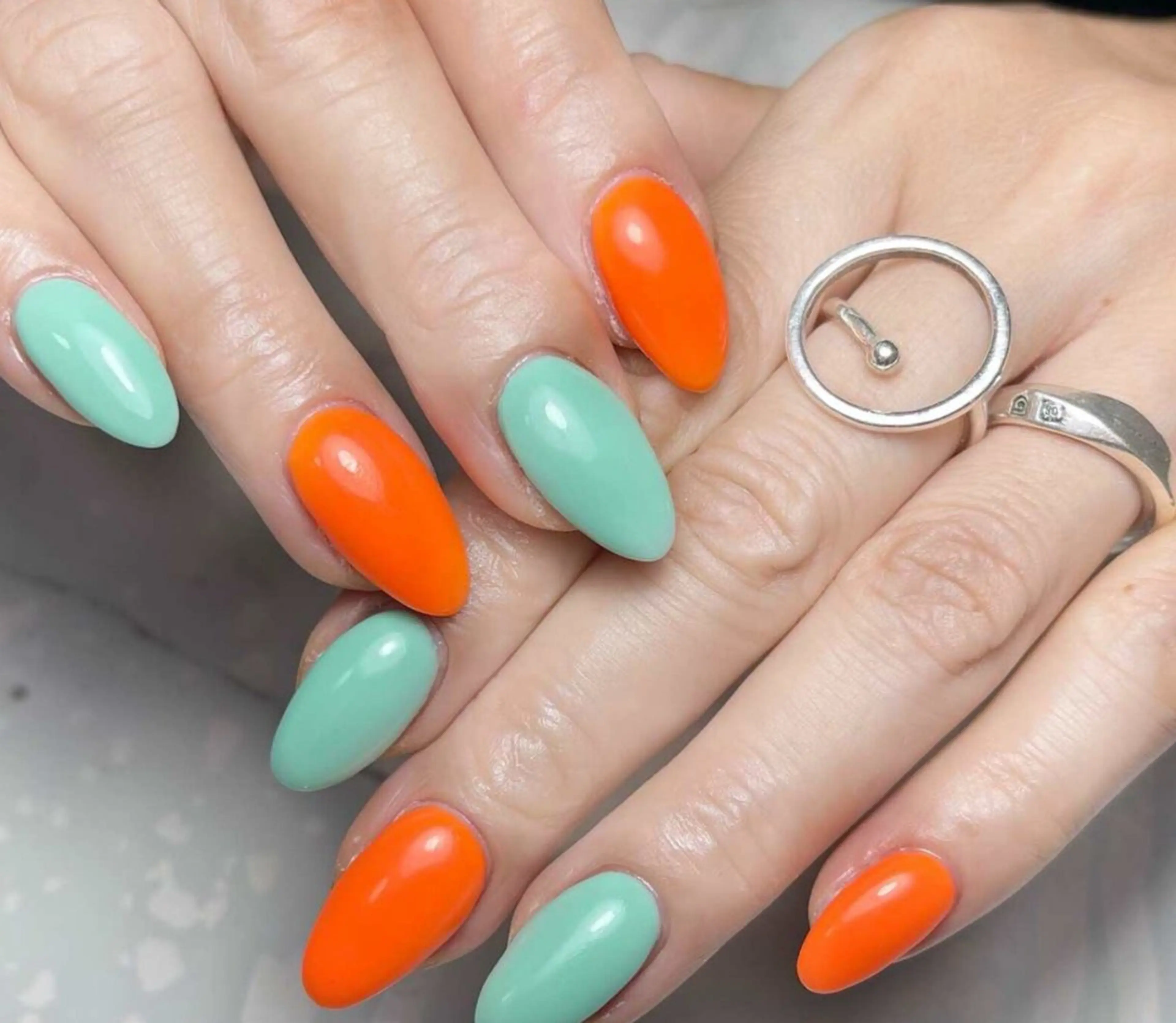 ネイル アートネイル フレンチネイル ジェルネイル グラデーション 韓国ネイル 村中 ハナのネイルデザイン