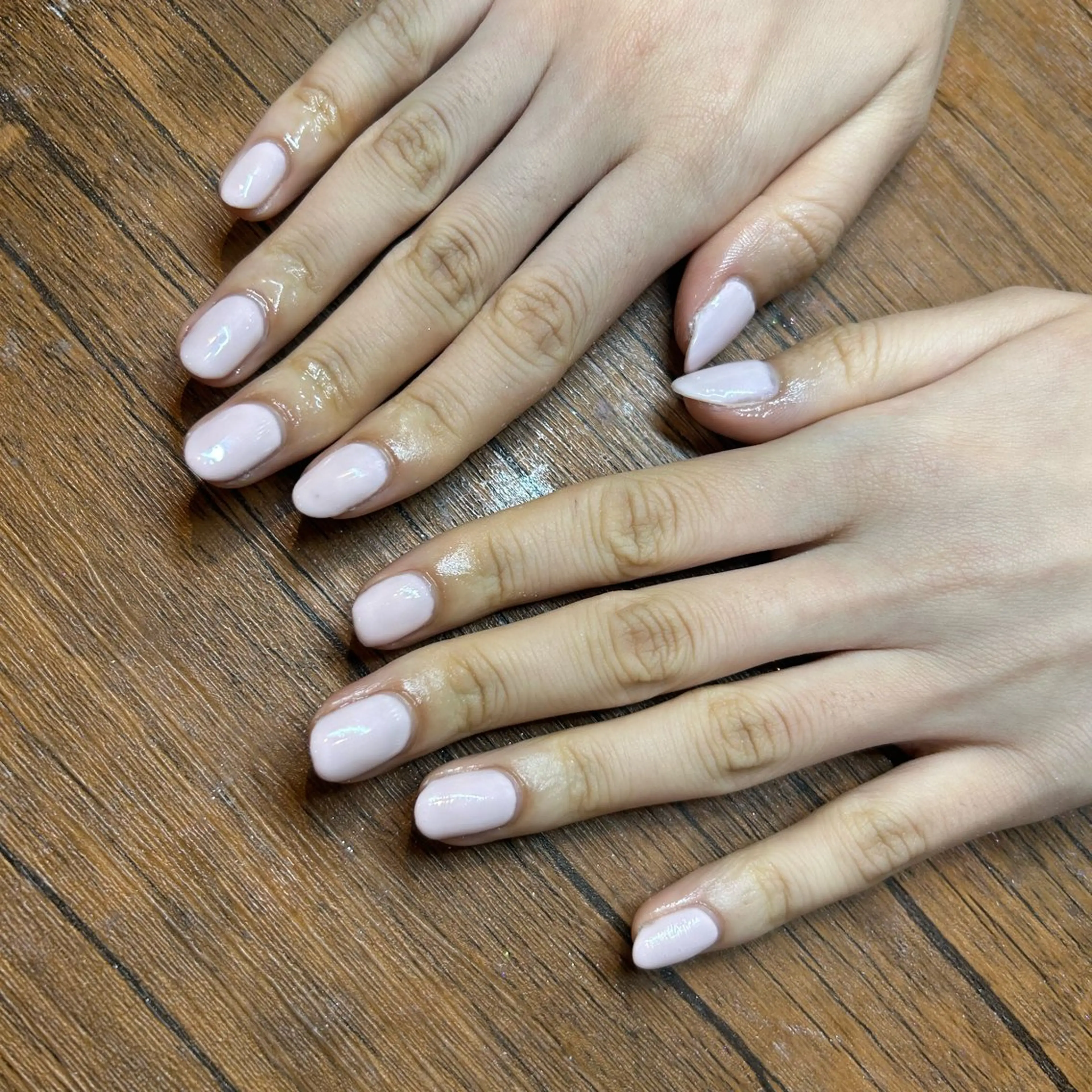 ネイル ピンク ネイルサロンエーナイン琴似店所属・エーナイン琴似店 HARUNAのネイルデザイン