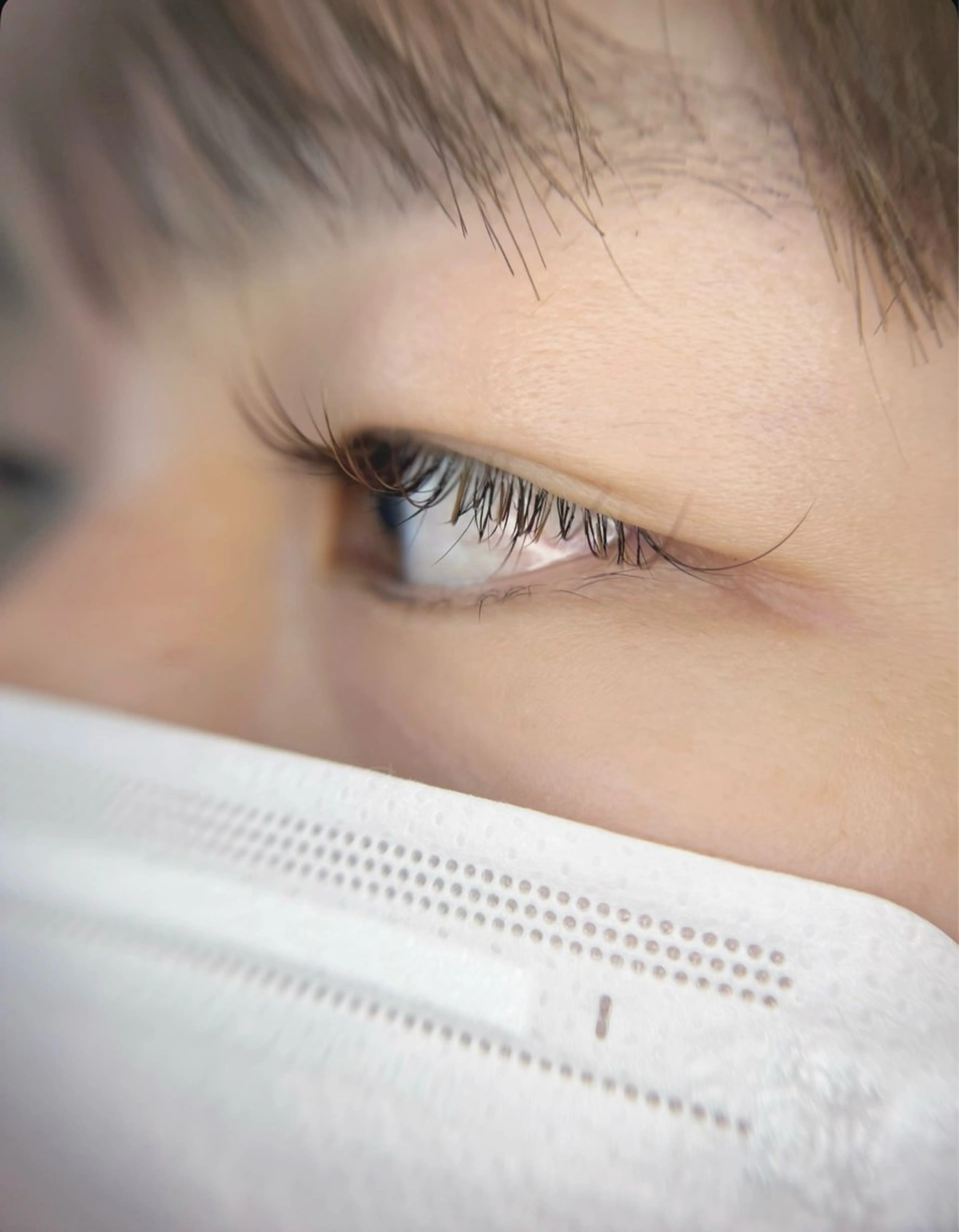 マツエク・マツパ マツエク suco KAHOの眉毛・アイブロウイメージ