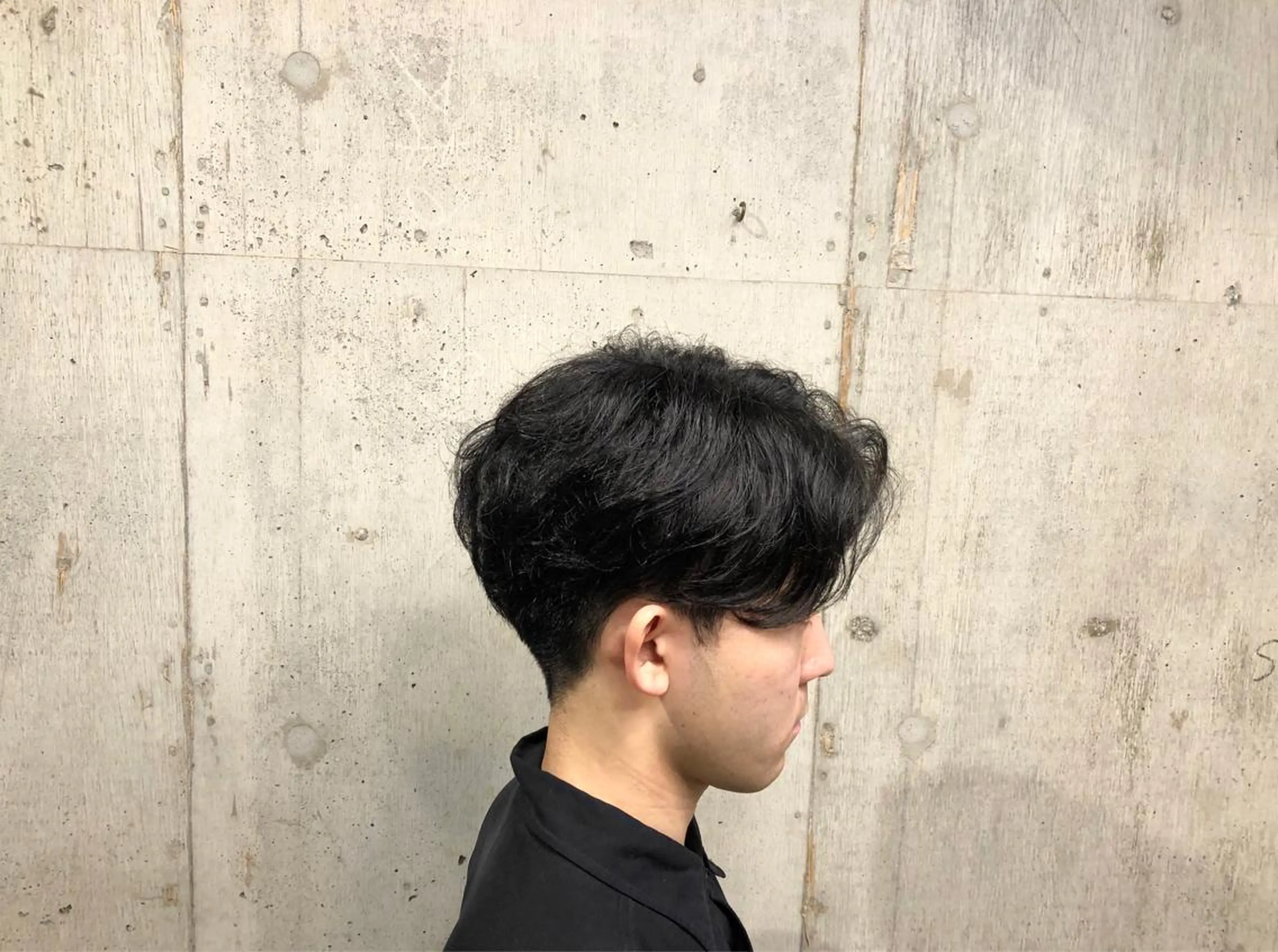 メンズ センターパート カット STRINGS 下北沢所属・【メンズ特化】 金子諒磨のヘアスタイル