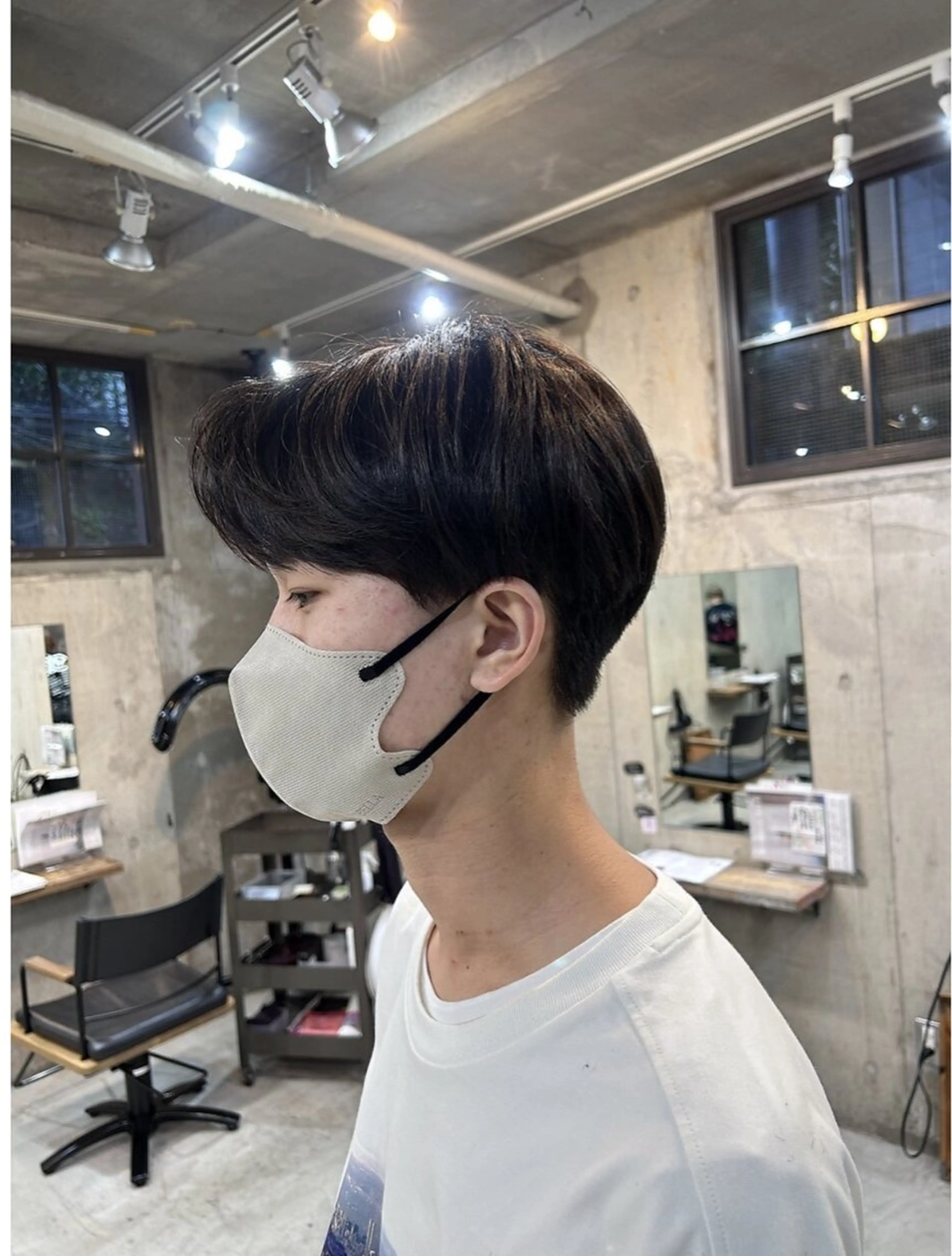 ショート パーマ メンズ カルマパーマ マッシュ メンズパーマ メンズショート ショートヘア メンズパーマ ジンのヘアスタイル