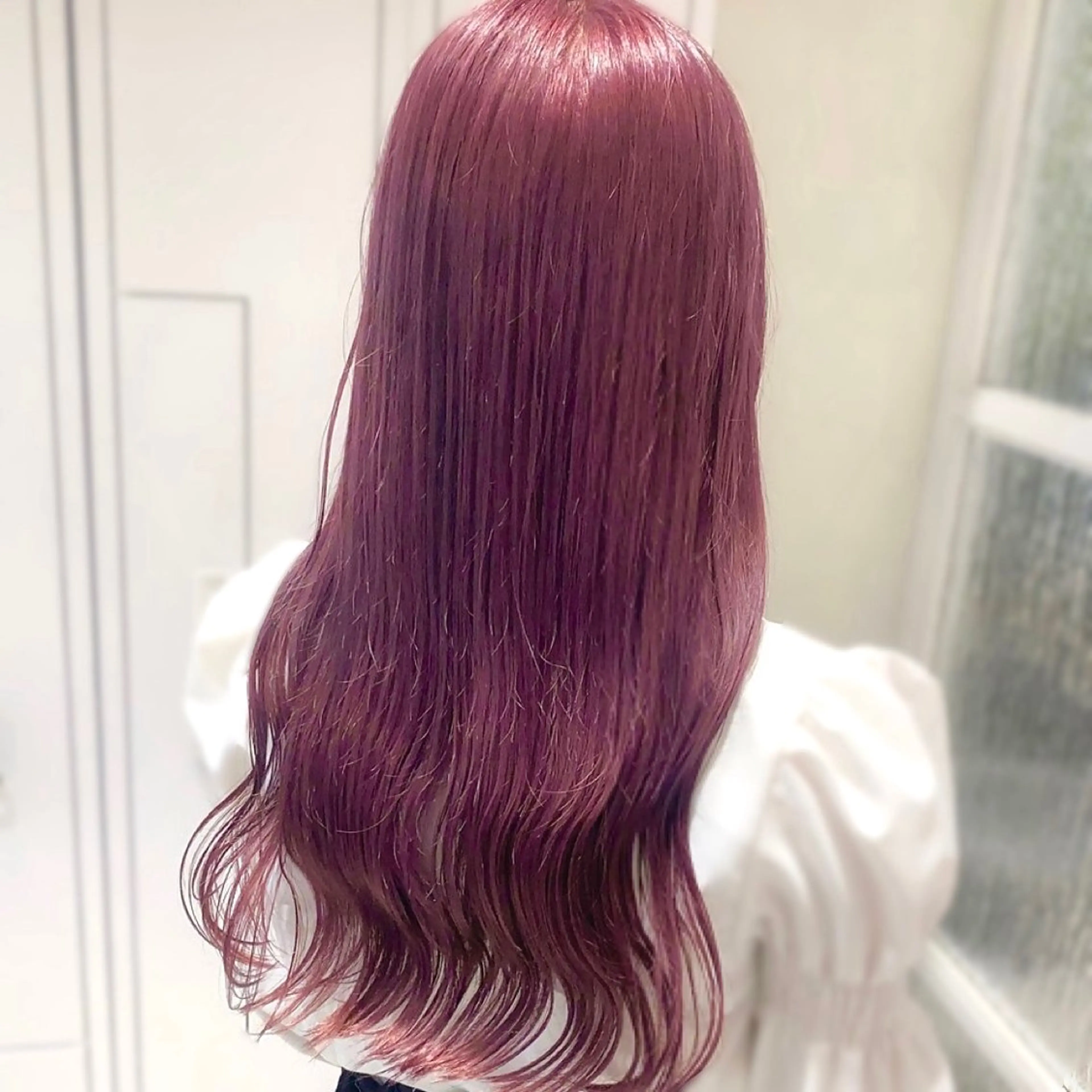ロング カラー ブリーチ ハイトーンカラー ラベンダーカラー ラベンダーピンク ピンクカラー 💖ブリーチ/暖色 𝐘𝐮𝐢💖のヘアスタイル