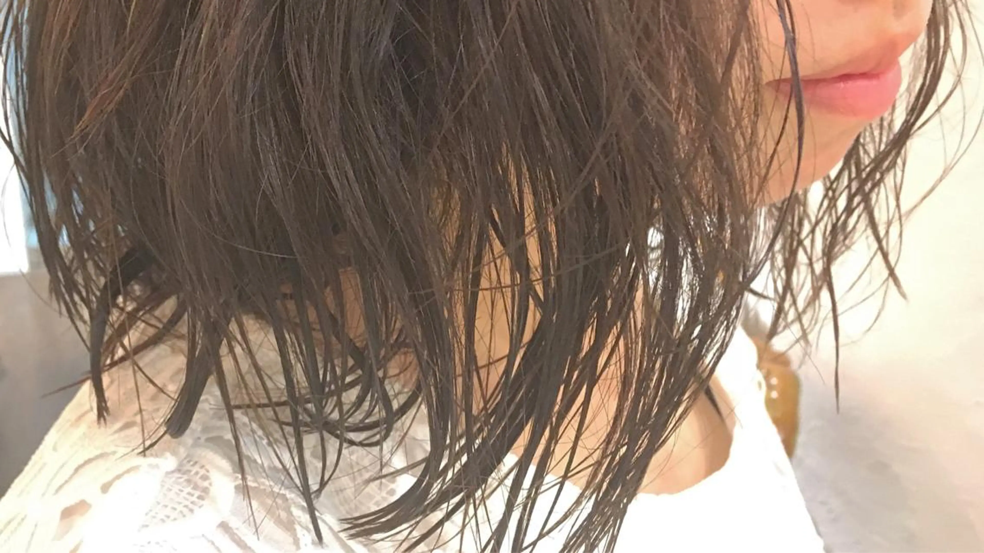 ショート カラー パーマ ヘアアレンジ アッシュ ベージュカラー エグチ アキラのヘアスタイル