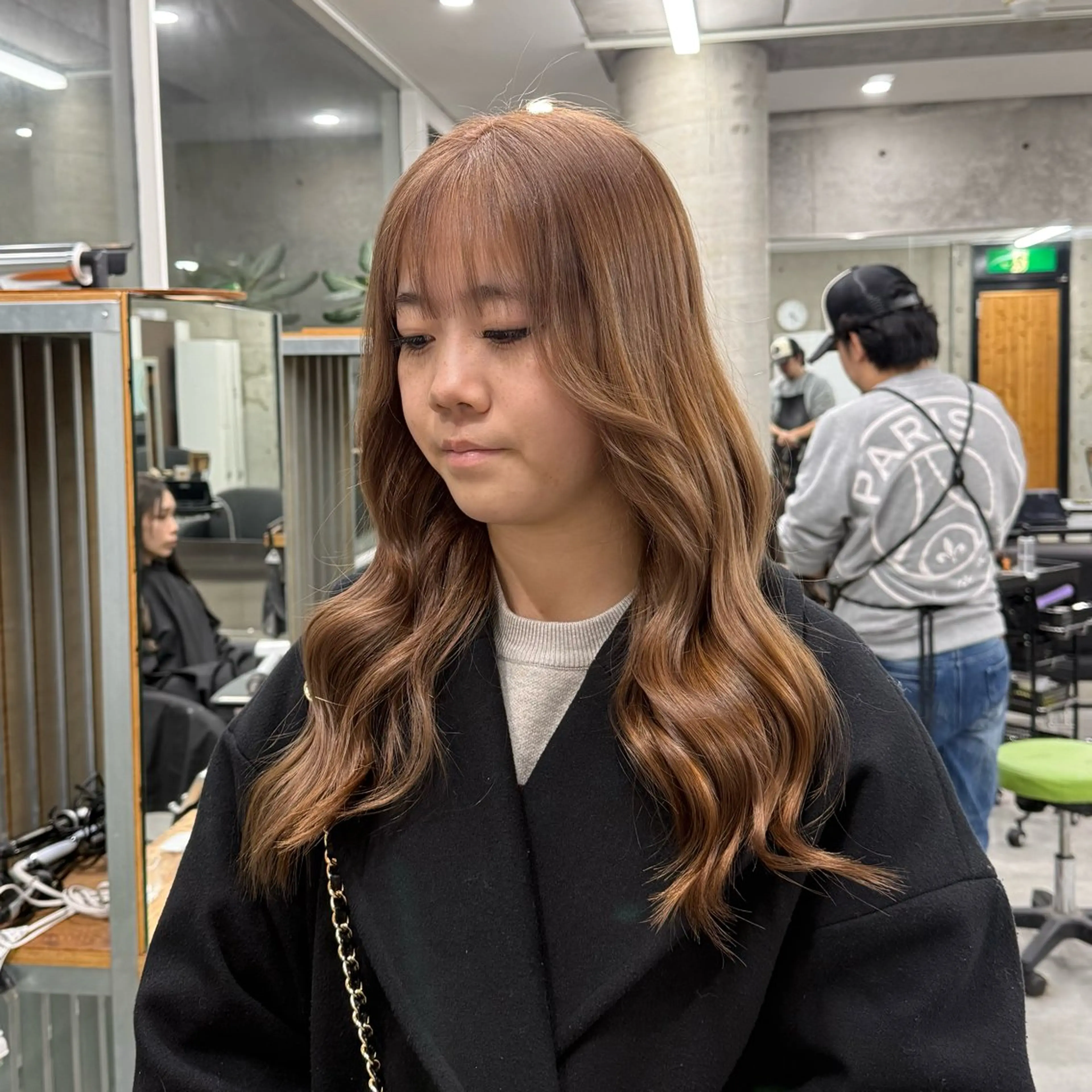 ロング カラー カット ヘアカラー Welring hair salon所属・Runa/大人 かわいいハイトーンのヘアスタイル