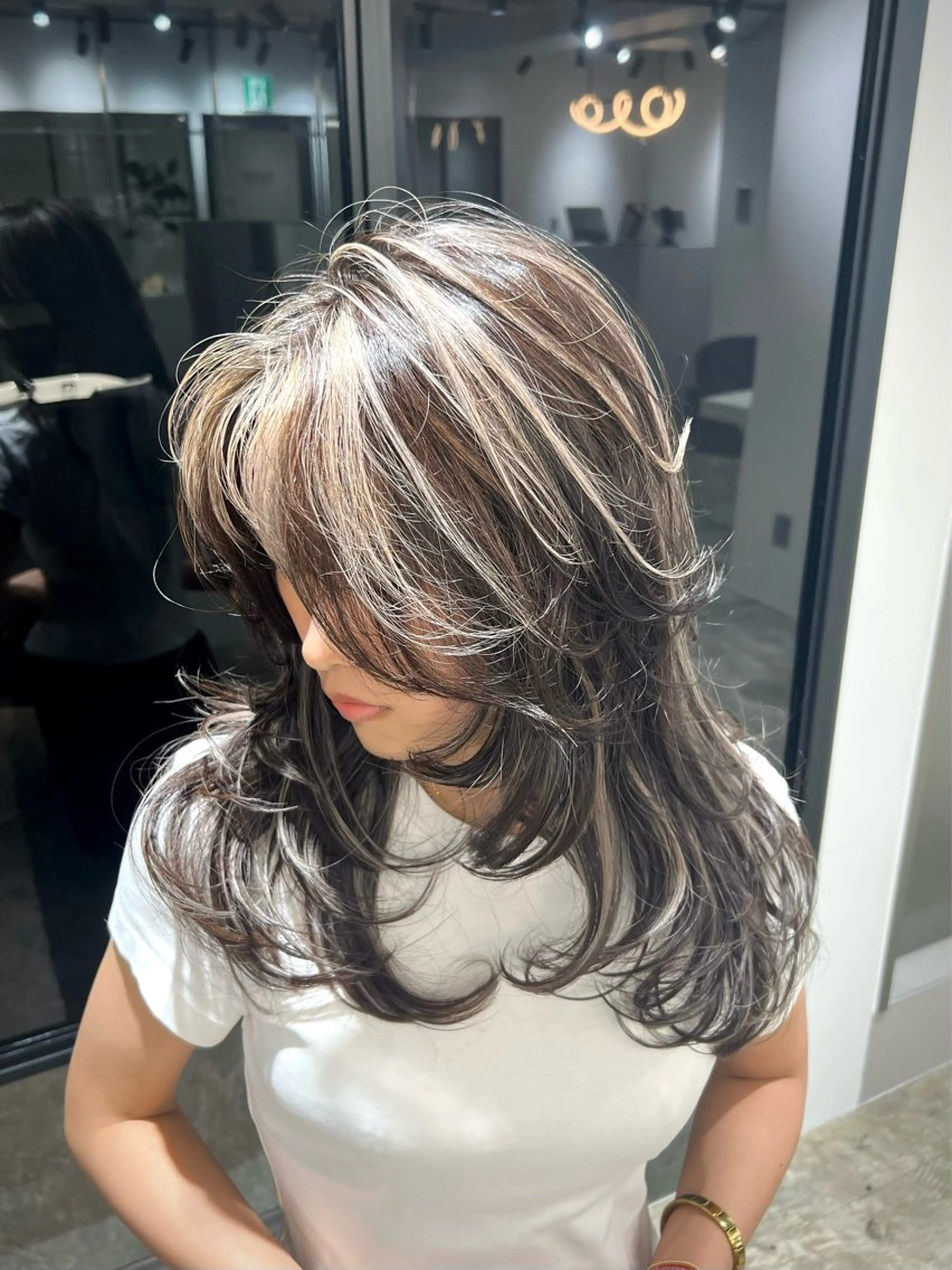 【全頭ブリーチ飽きた方に】✨🥂コントラストハイライト🥂✨筋感調整可能/白髪ぼかし🉑/外国人/髪質改善カラー追加可能の写真