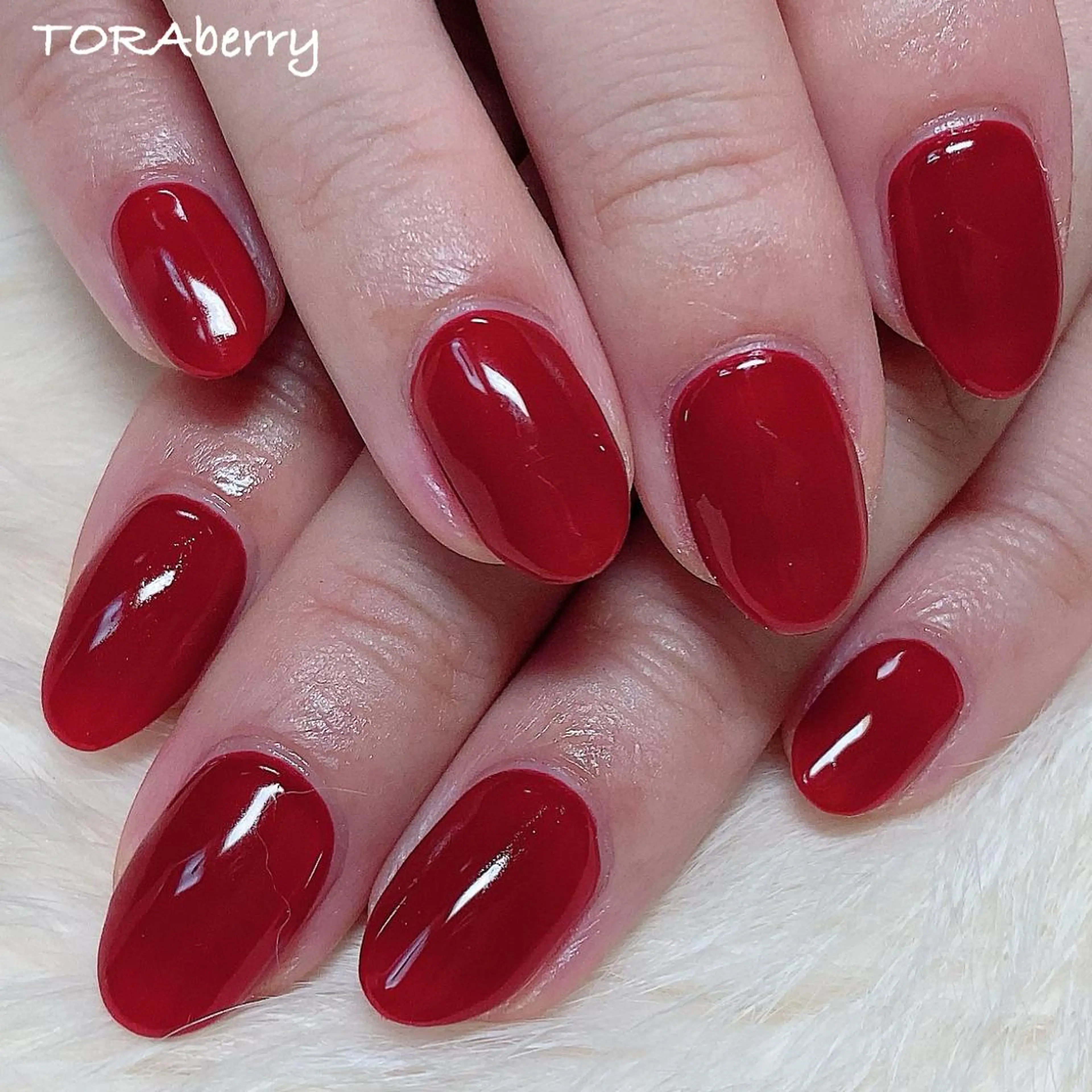 ネイル 赤色 ハンドネイル ネイリスト なつみのネイルデザイン