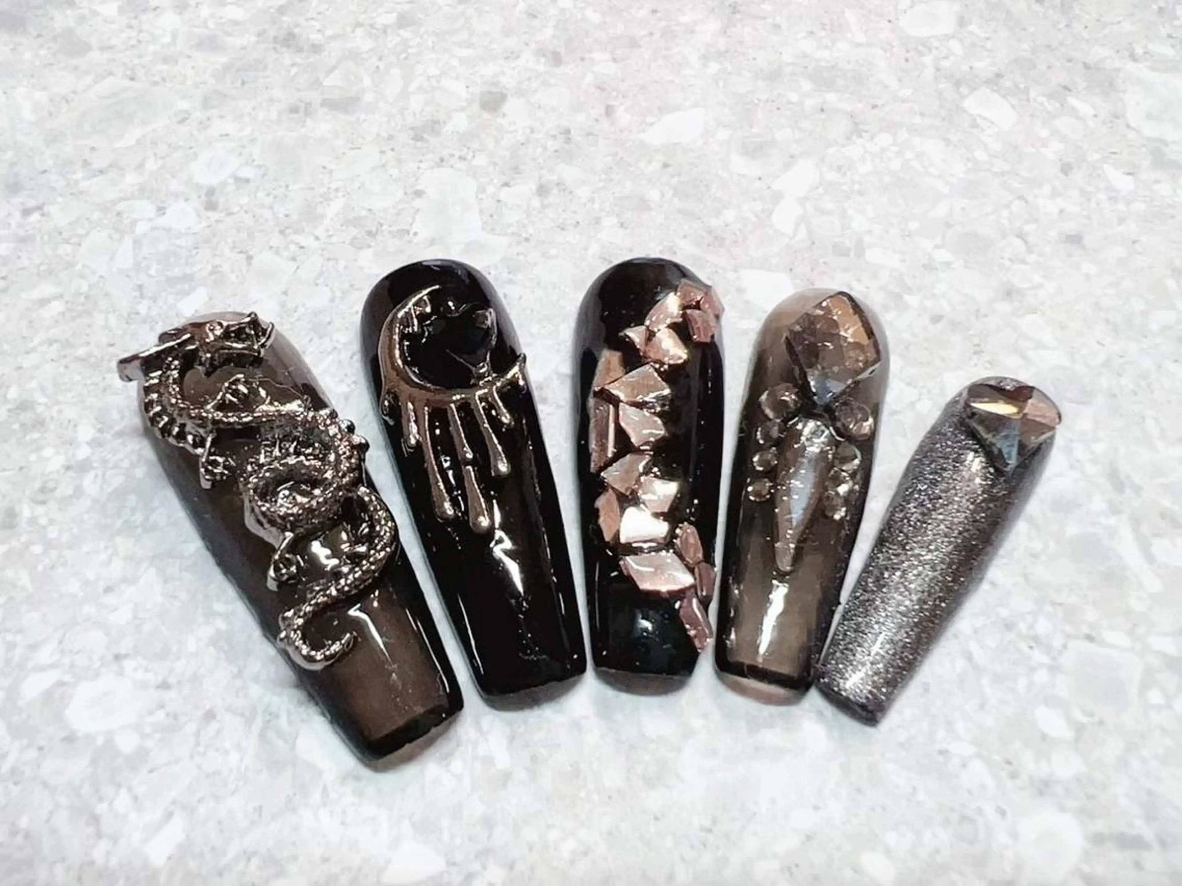 ネイル ハンドネイル ビューティフルアイズ ビューティフルアイズのマツエク・マツパデザイン