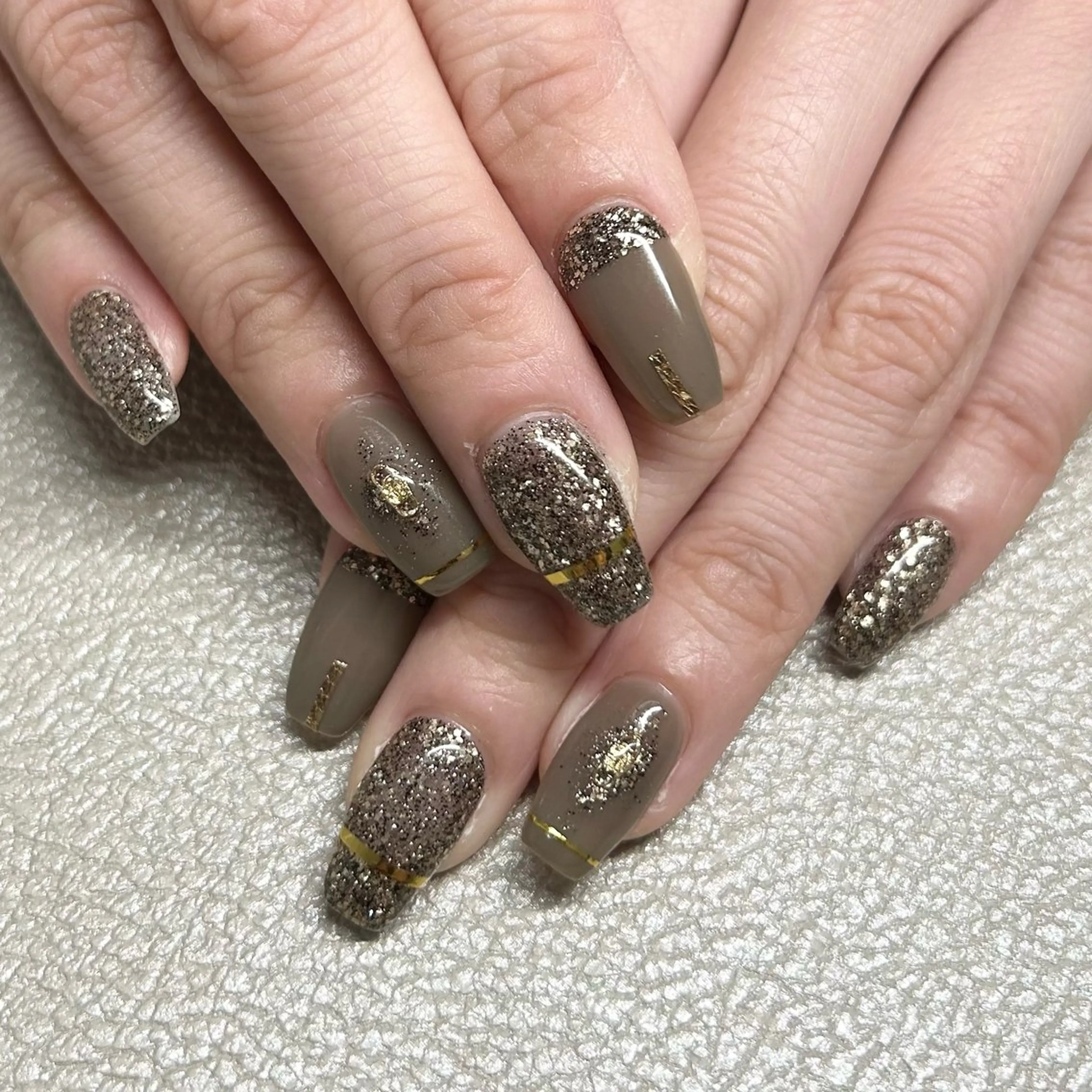 ネイル ハンドネイル ハンドケア she nail studio所属・パラジェル/スカルプ salonOerbaのネイルデザイン