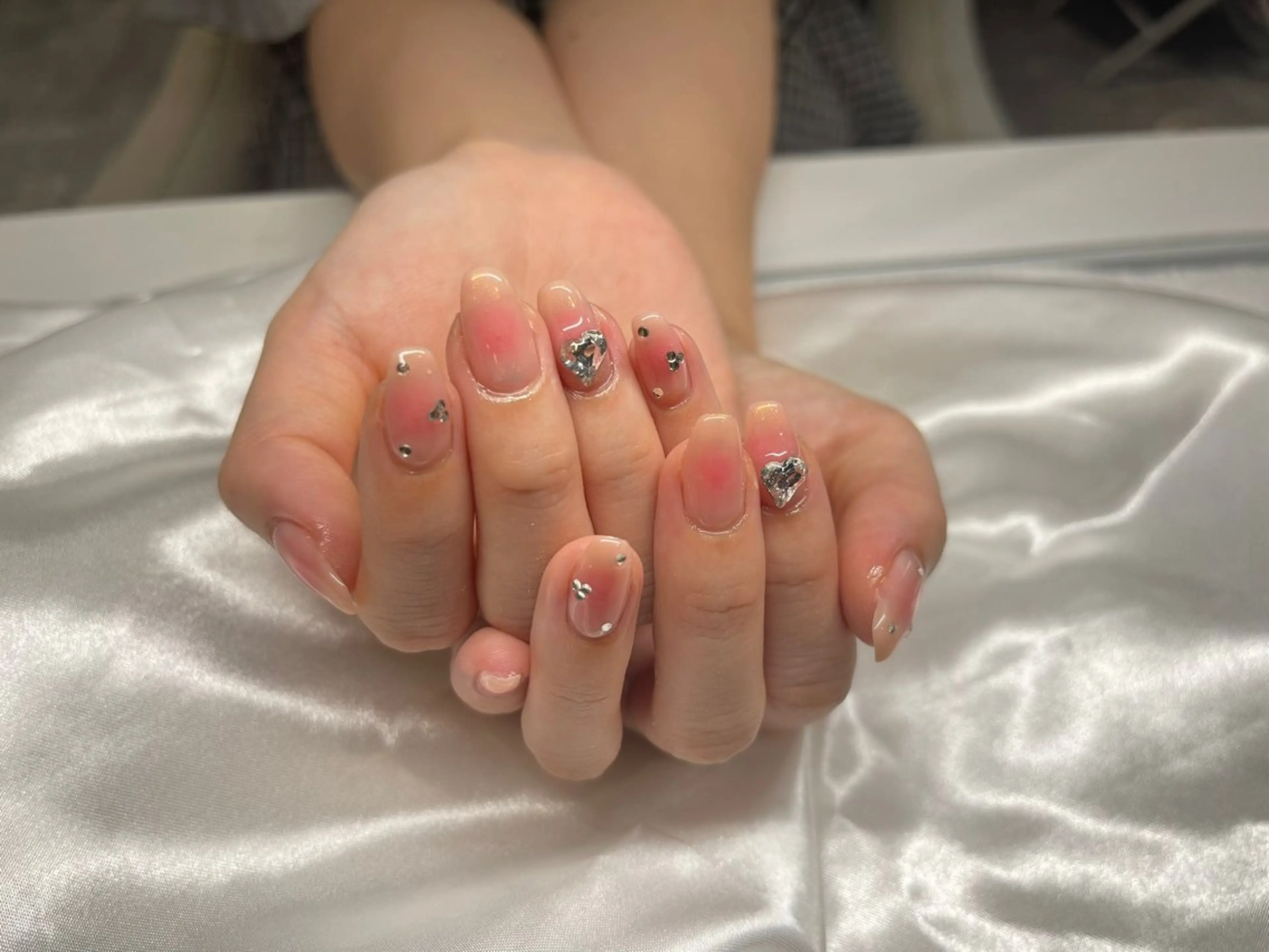 ネイル Nail salon UnFLAIR麻布十番所属・UnFLAIR🌸 SARAのネイルデザイン