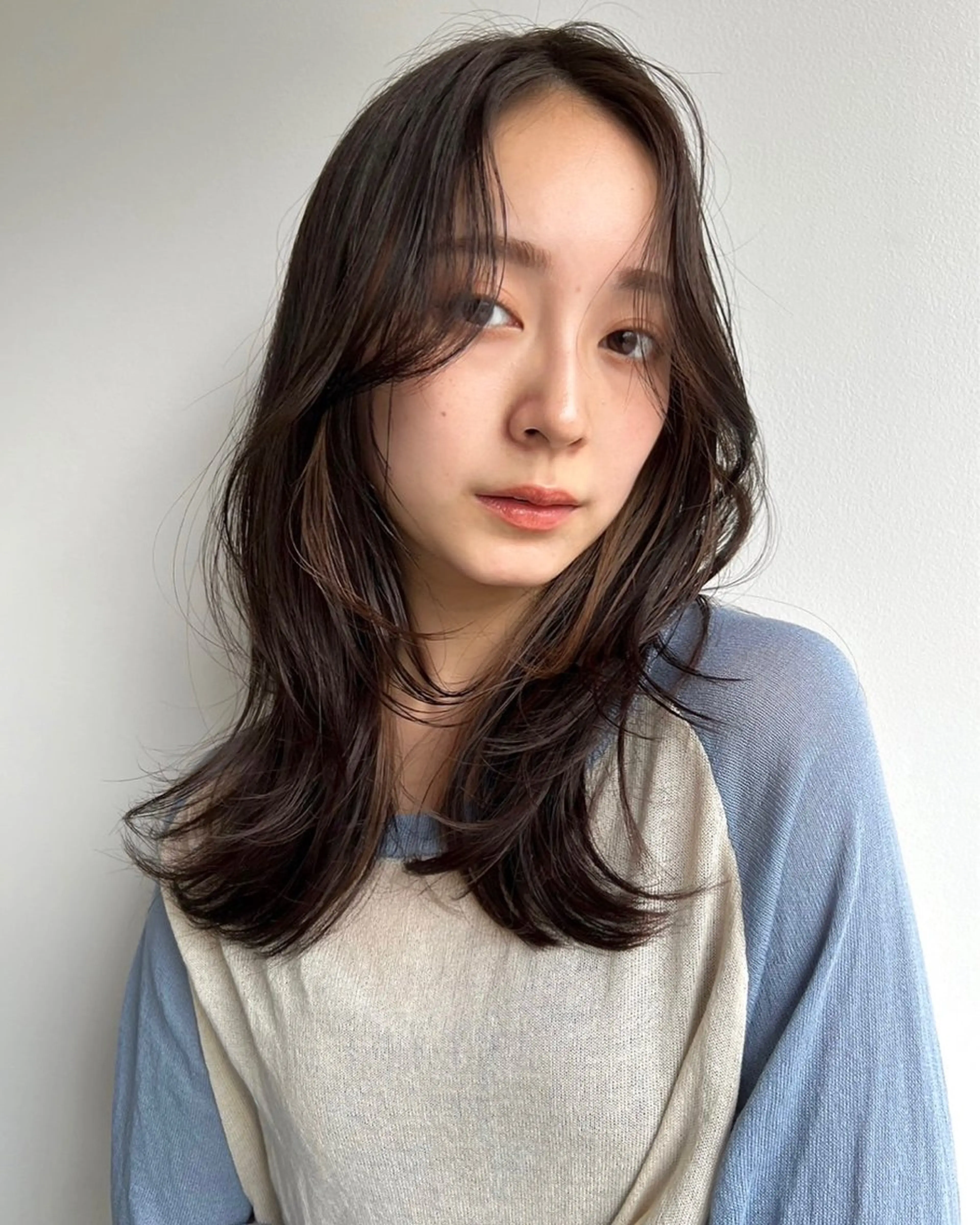 ミディアム カラー カット ヘアカラー トリートメント ツキノキ ミナのヘアスタイル