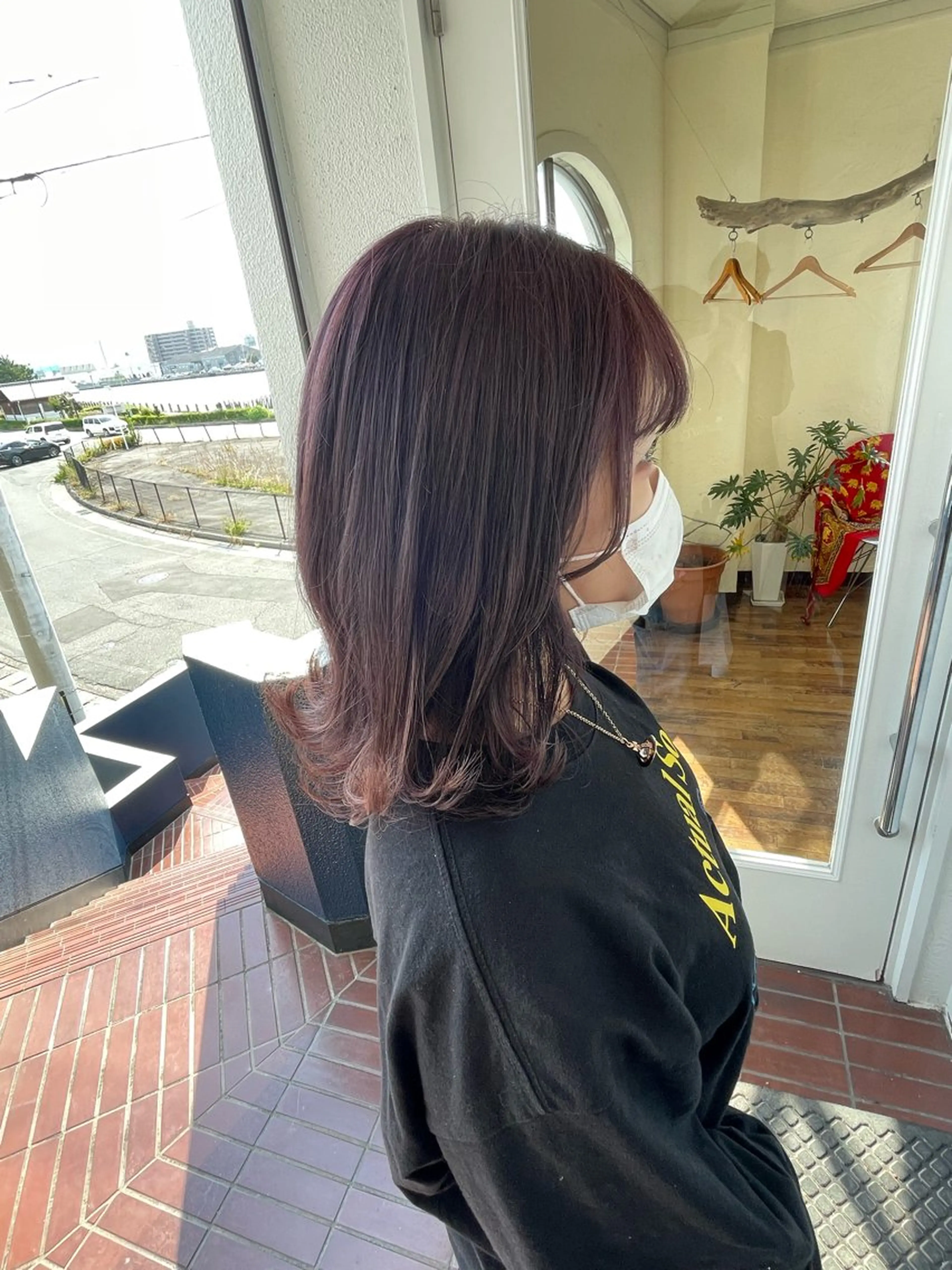 ミディアム カラー ピンクカラー バイオレットカラー 大嶋 宏隆のヘアスタイル