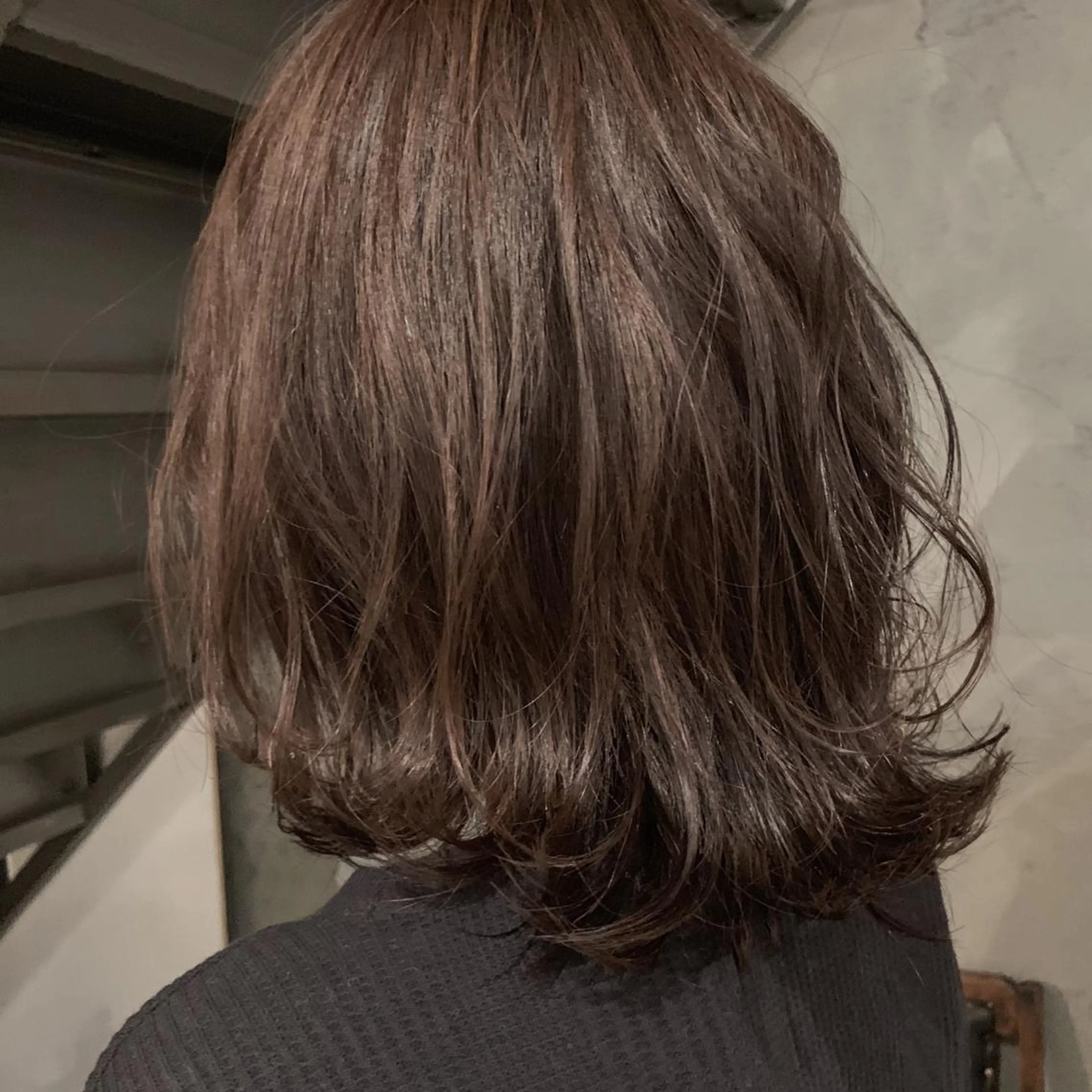 ミディアム カラー 透明感カラー グレージュ ハイライトカラー ハイライト 鎌田卓也/髪質改善 /透明感カラーのヘアスタイル
