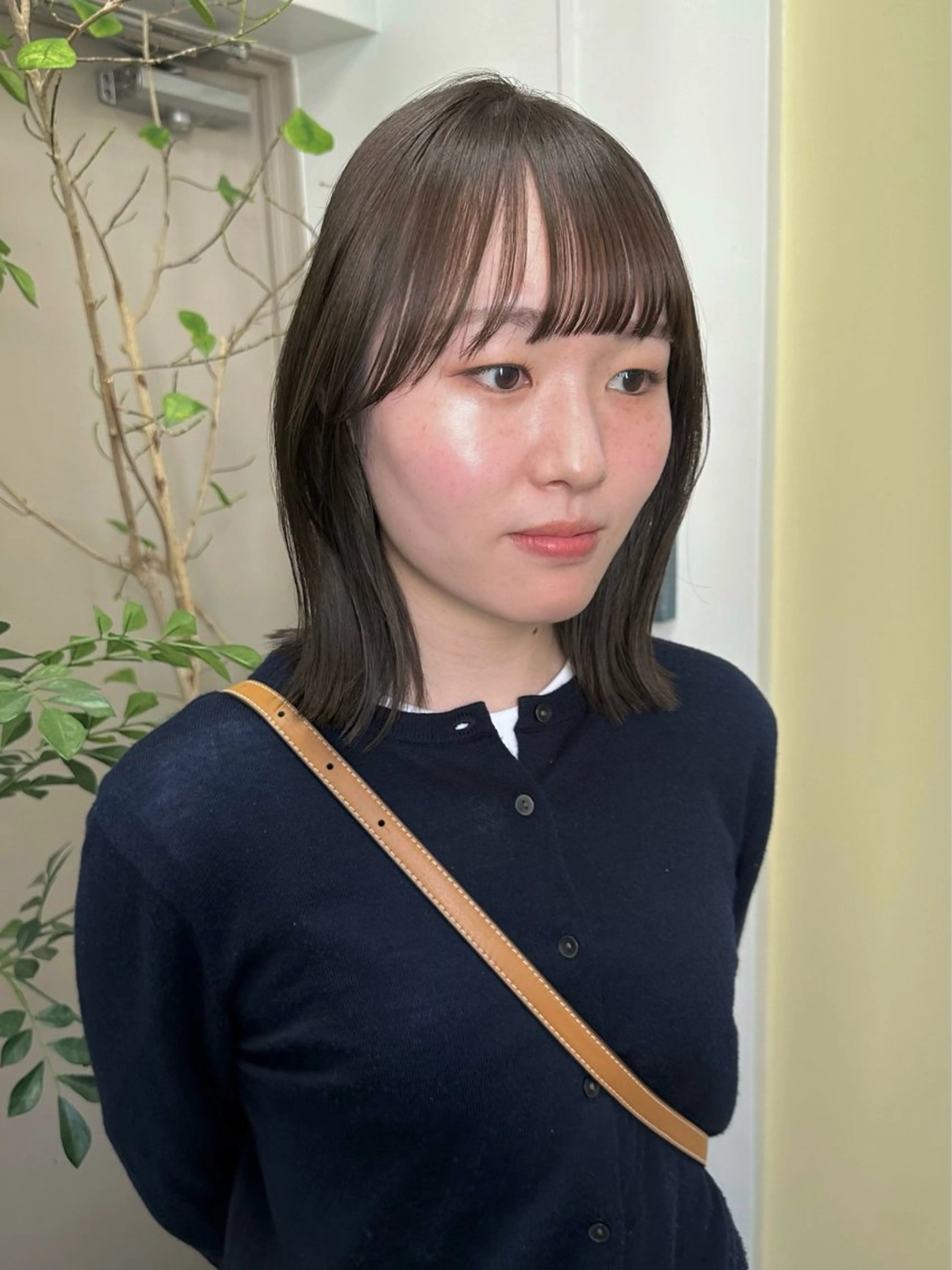 ミディアム カット ヘアカラー 四日市/レイヤー /似合わせカットのヘアスタイル