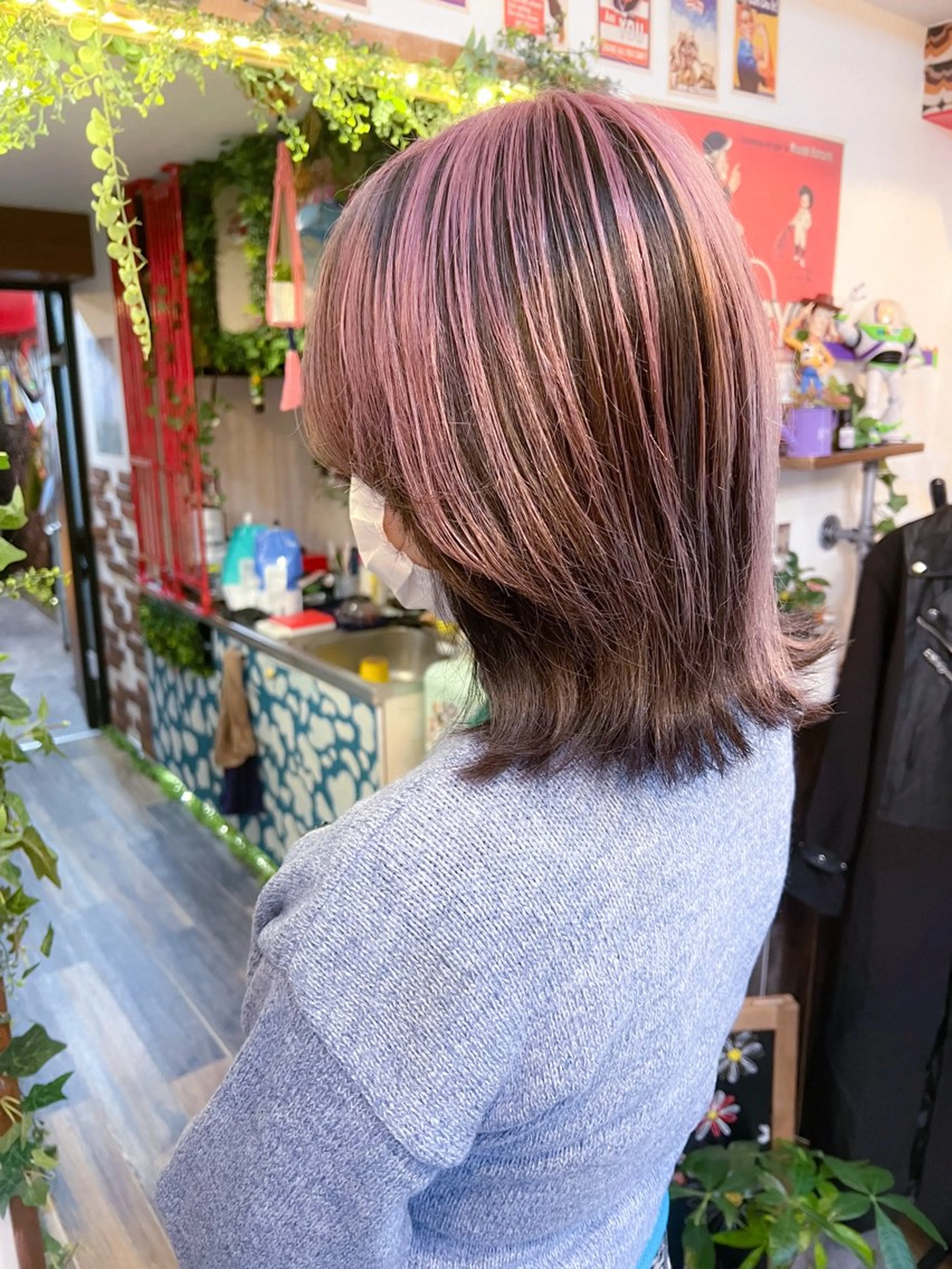 ミディアム カラー ベージュカラー ピンクカラー ピンクベージュ カラーパティシエ facce🌼ikoのヘアスタイル