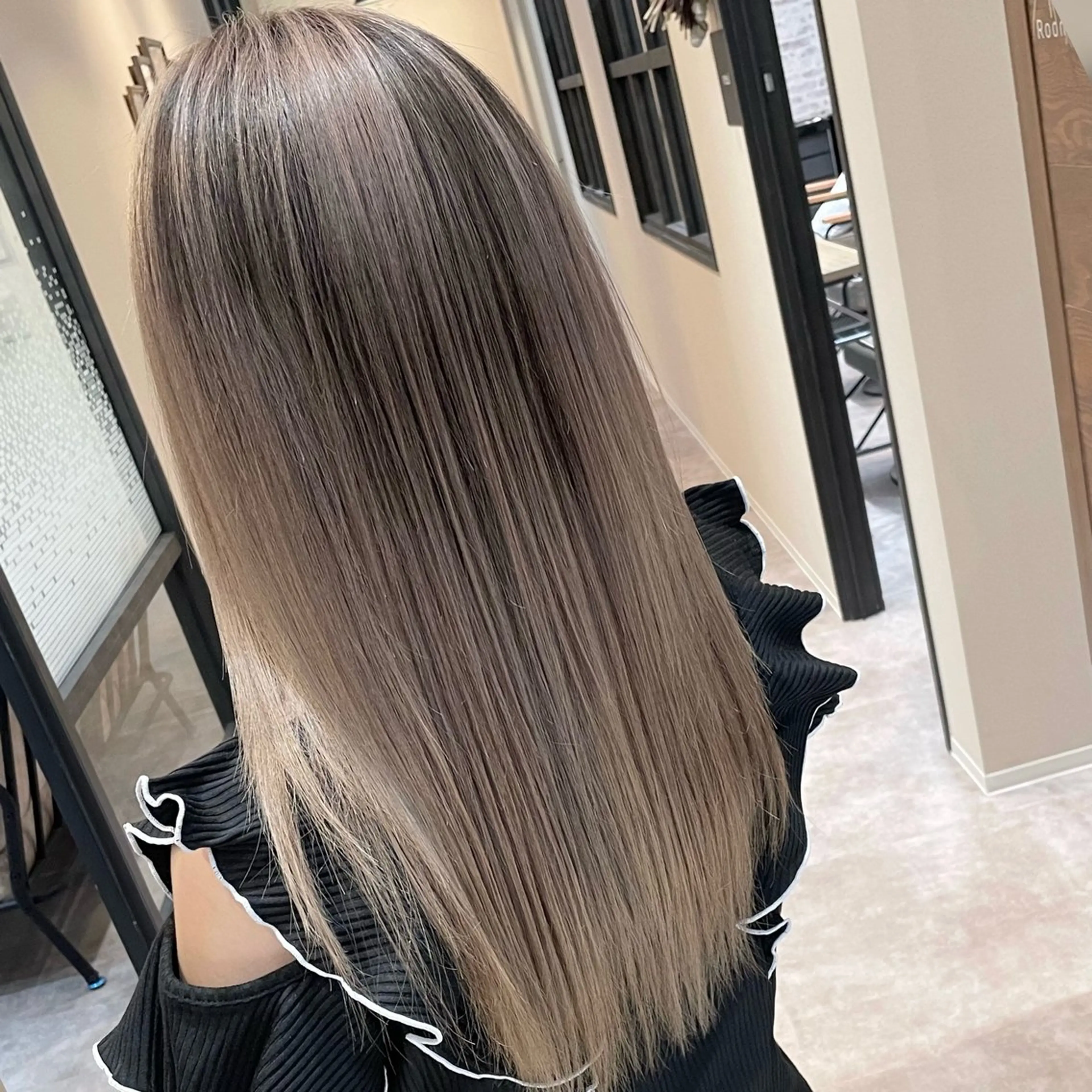 ロング ヘアカラー トリートメント N° jillva ♦️川端裕司♦️のヘアスタイル