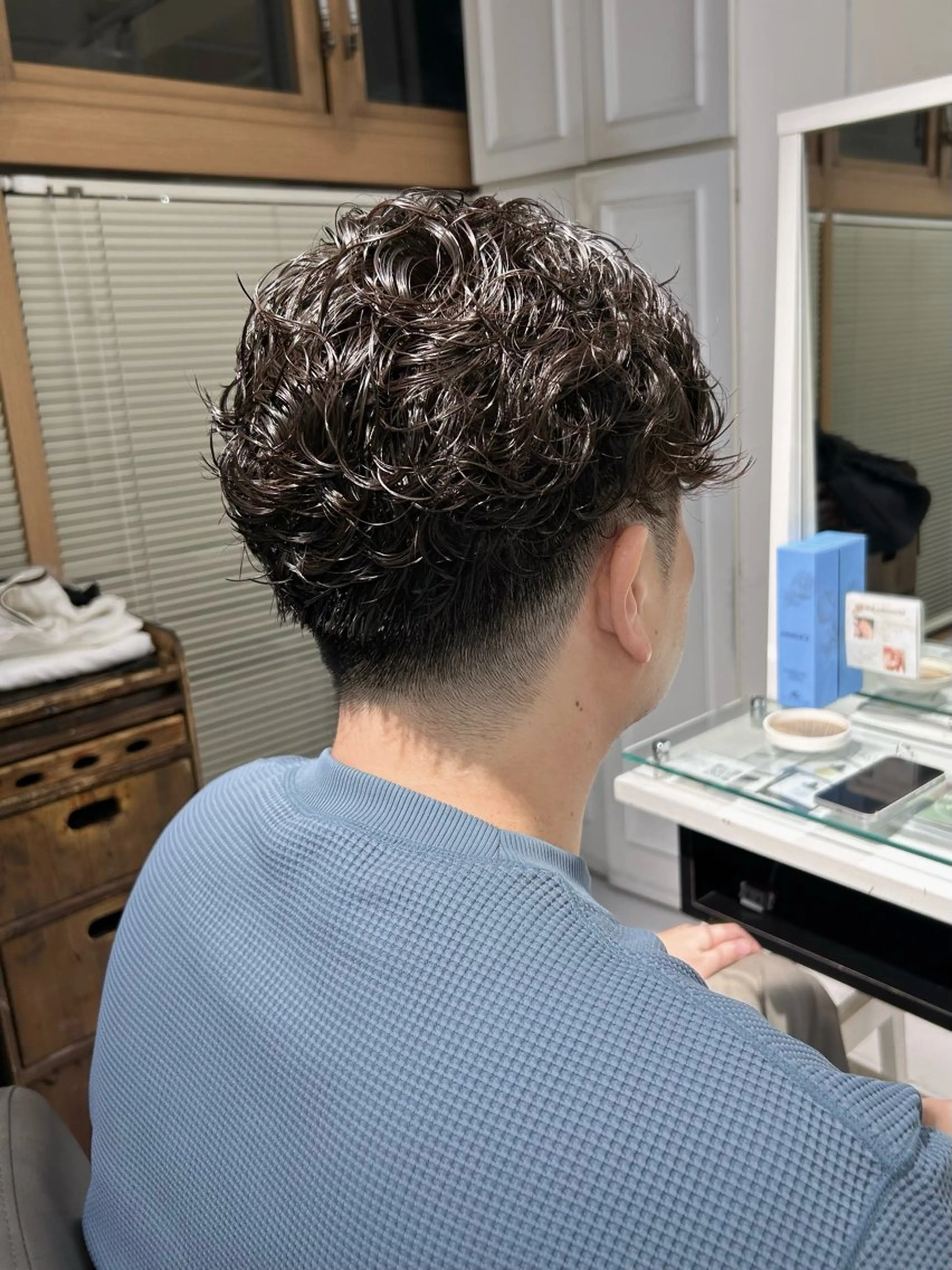 パーマ メンズ カット パーマ レイヤーカット🐺 hina🩶のヘアスタイル