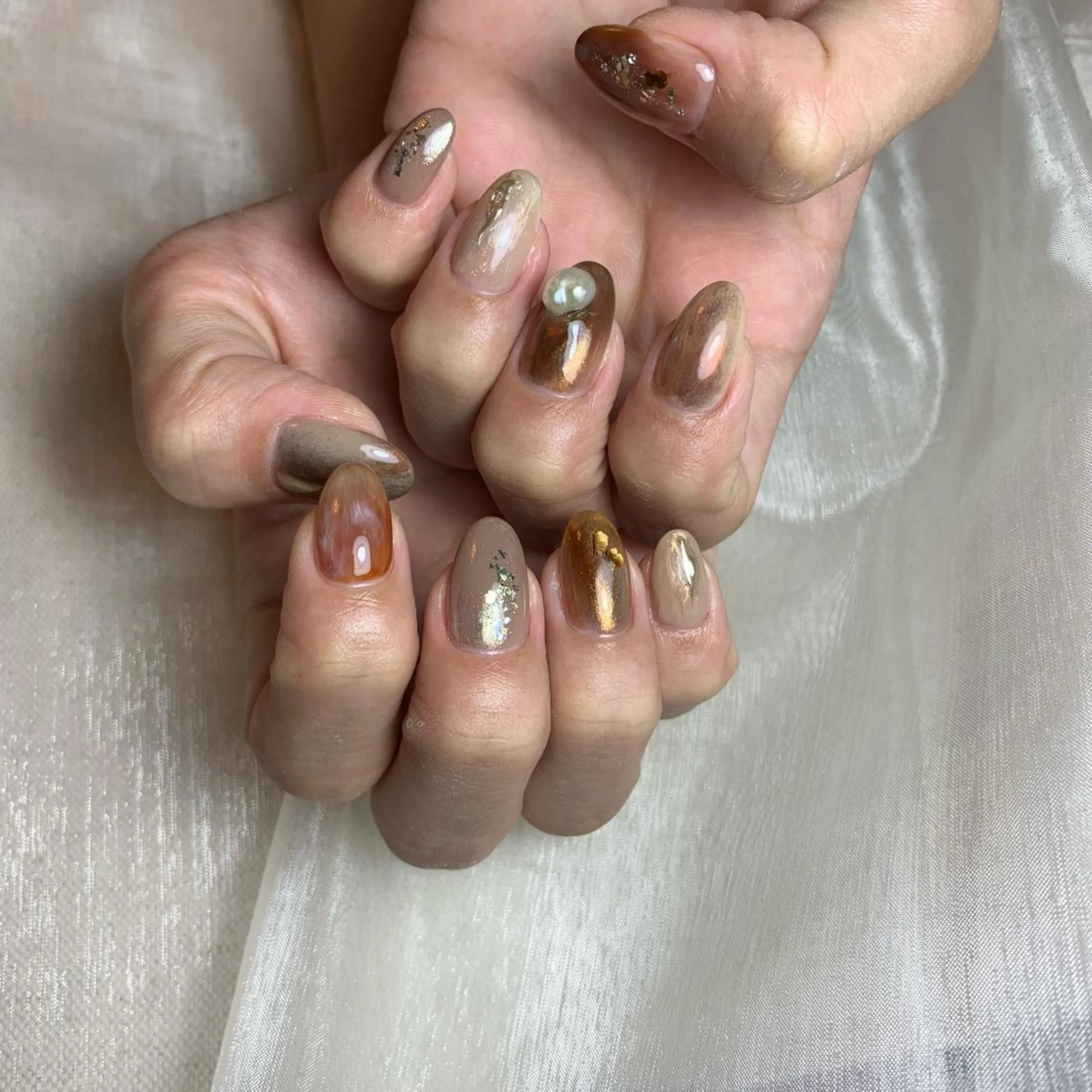 ネイル ハンドネイル repos~ルポ~所属・里見 麗のネイルデザイン