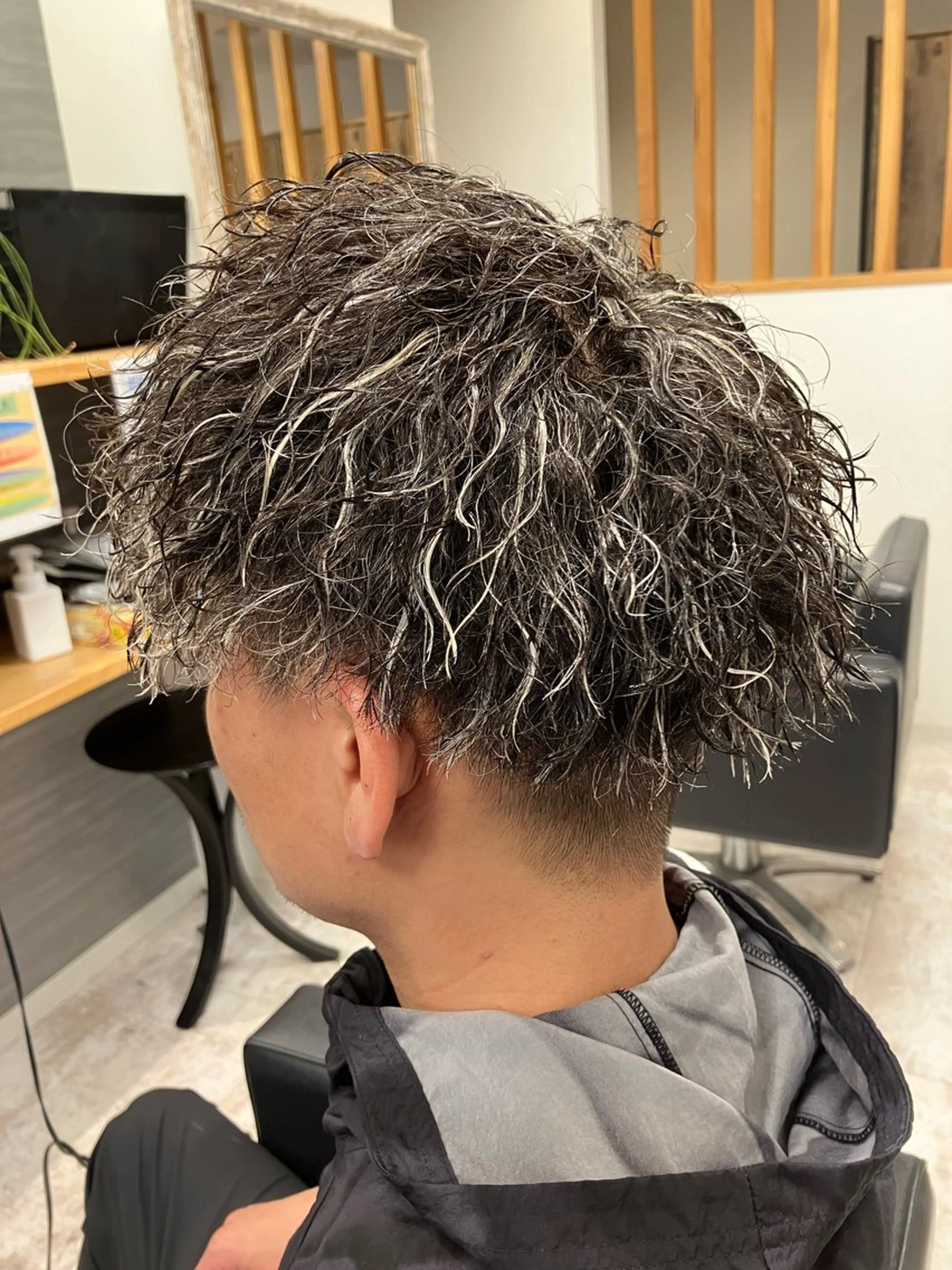 カラー パーマ メンズ カット ヘアカラー パーマ メンズ特化/パーマ/ フェードWATARUのヘアスタイル