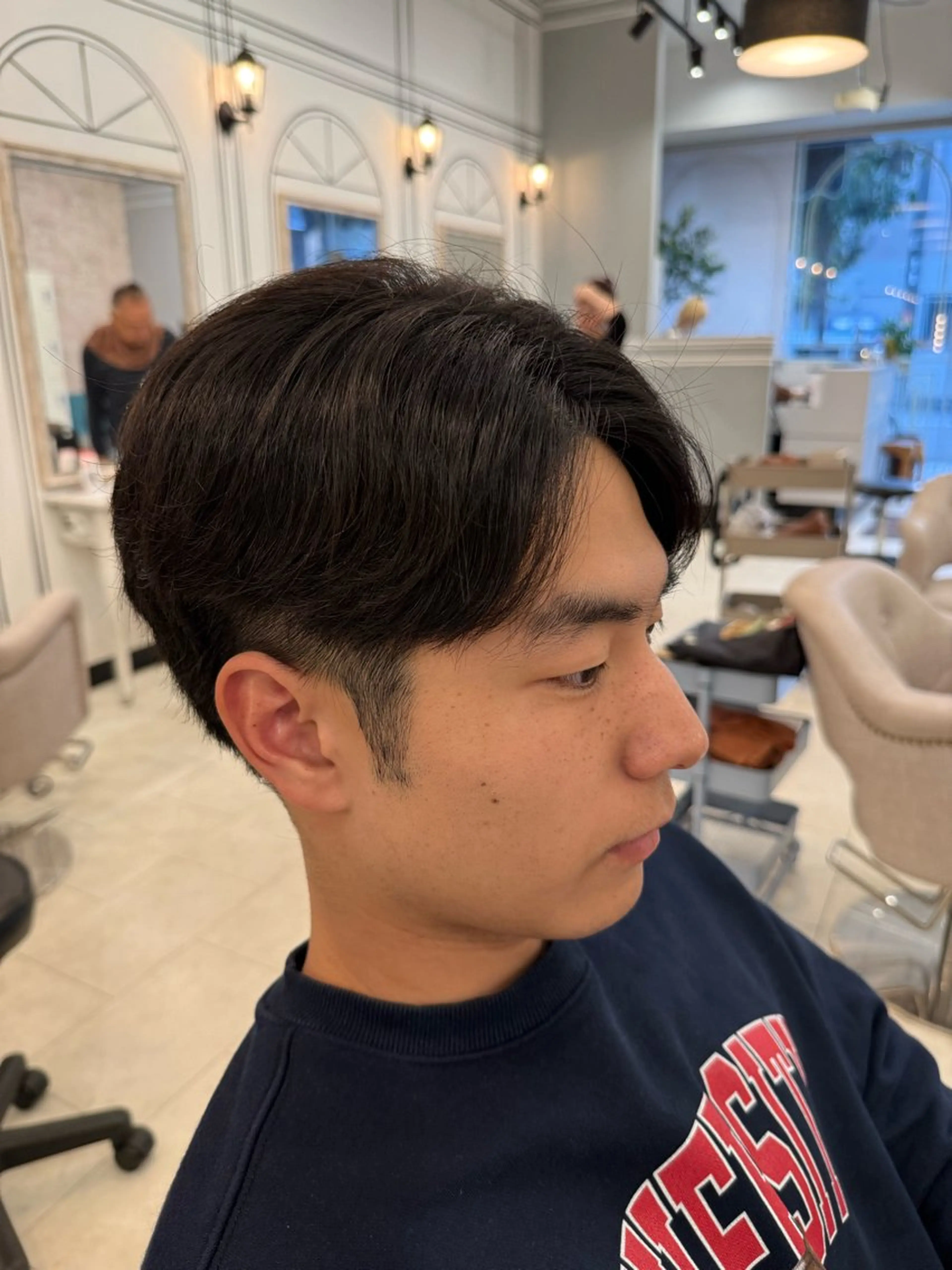 ショート メンズ センターパート メンズ韓国風 韓国風ヘア カット Eclat【エクラ】所属・三上 莉里のヘアスタイル