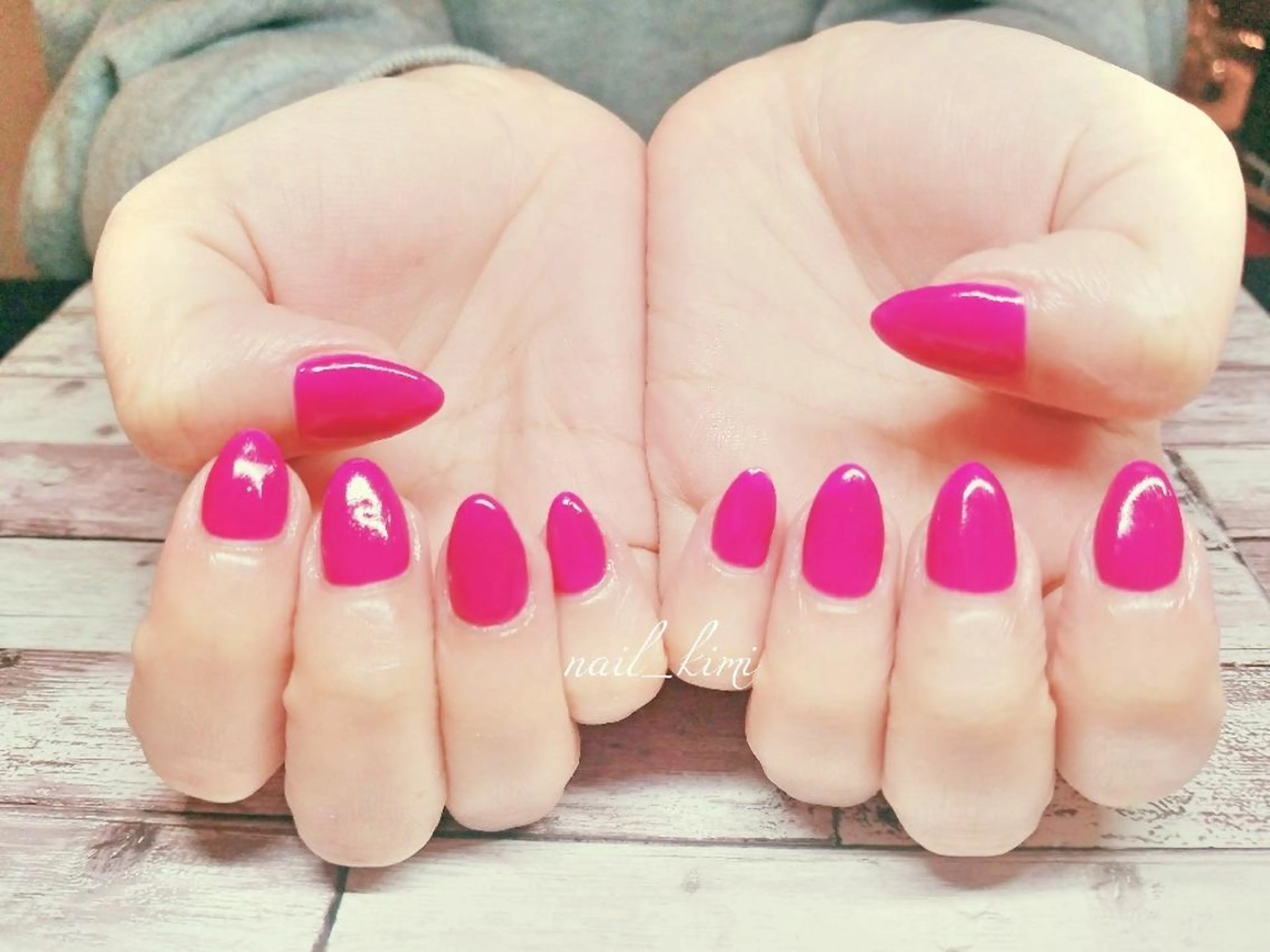 ネイル ワンカラーネイル ConneQt所属・ETHOSENSE. kimikaのネイルデザイン