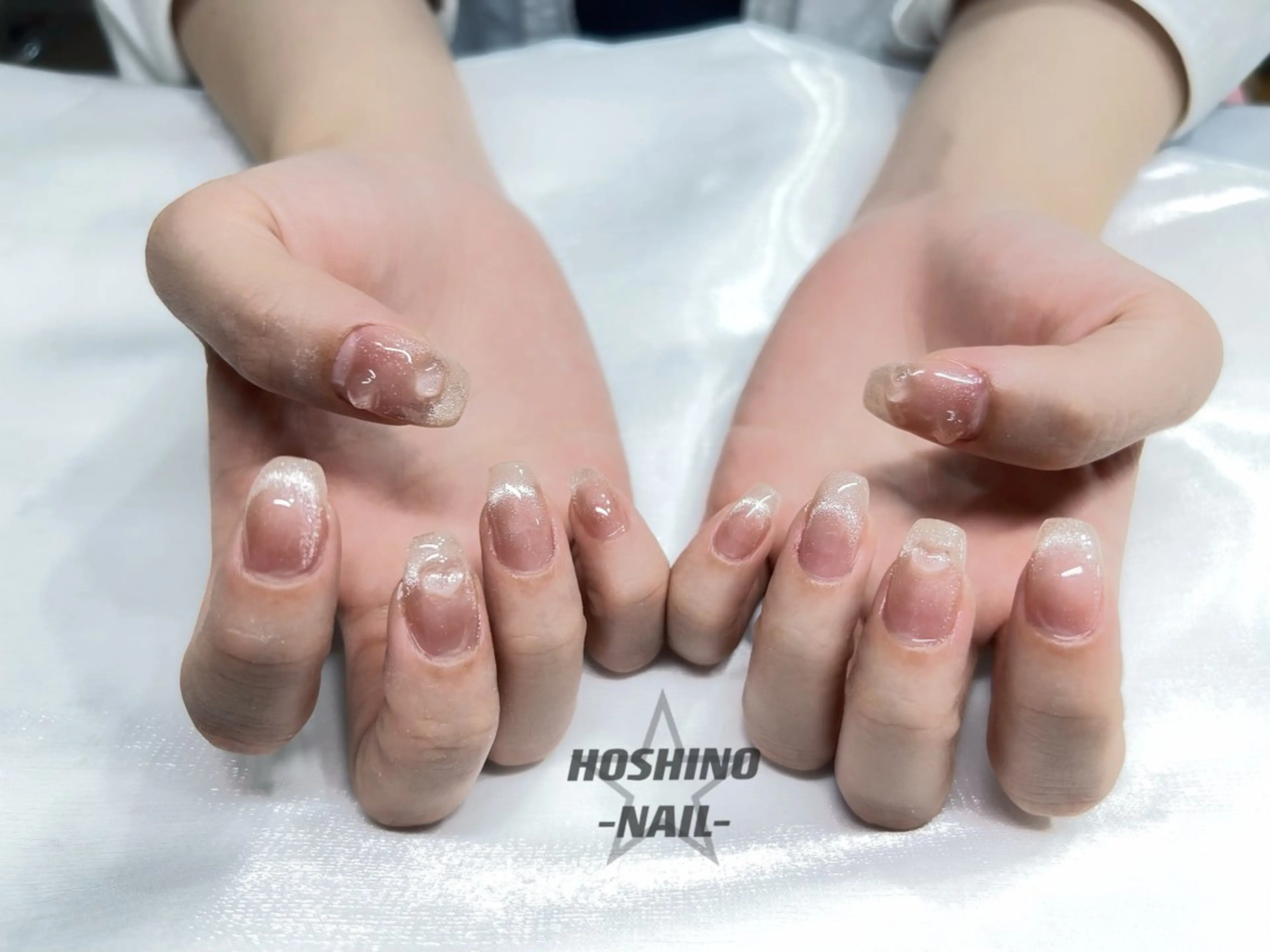 ネイル フレンチネイル キラキラネイル マグネットネイル マグネットフレンチ ストーンネイル ★HOSHINO NAIL★新宿店のネイルデザイン