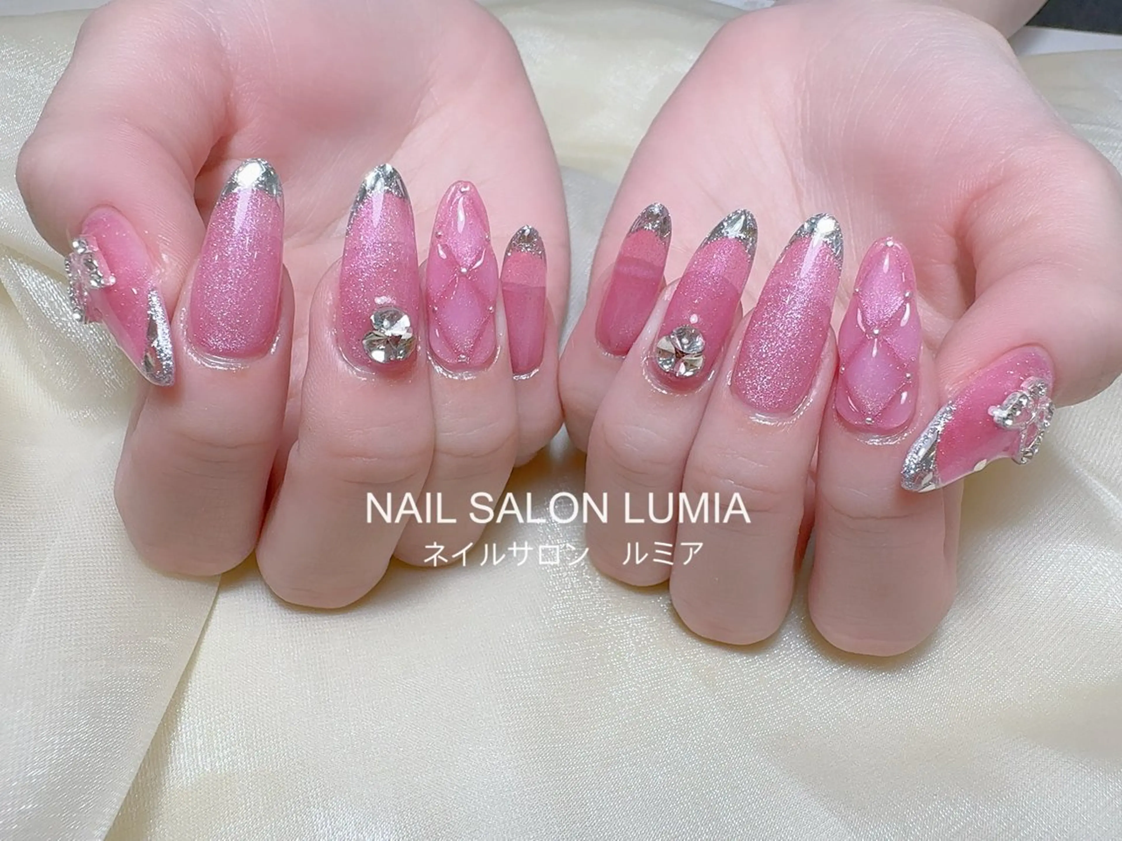 ネイル ハンドネイル ネイルサロン ルミア Lumia 店長のネイルデザイン