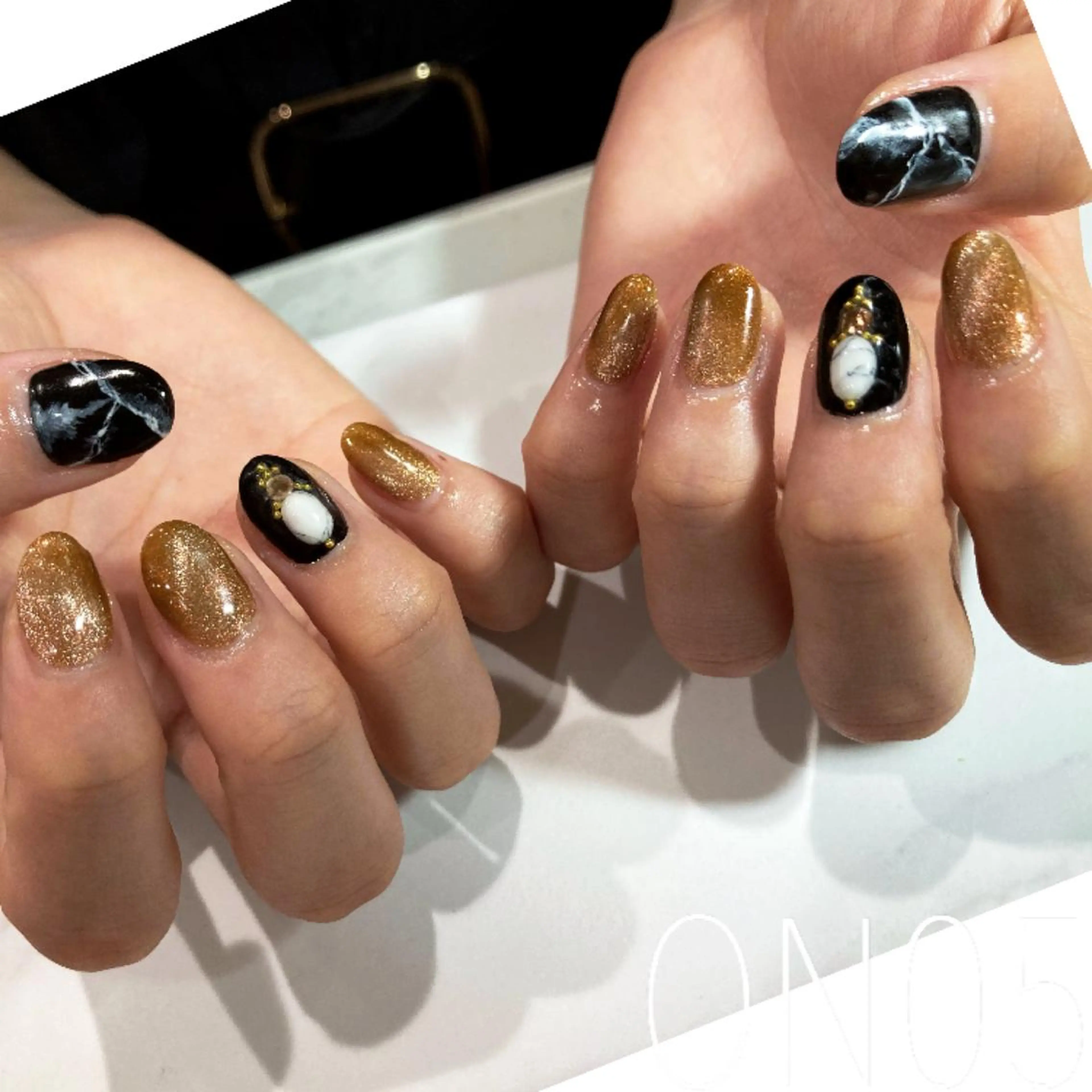 ネイル 園 寛子 （ネイリスト）のネイルデザイン