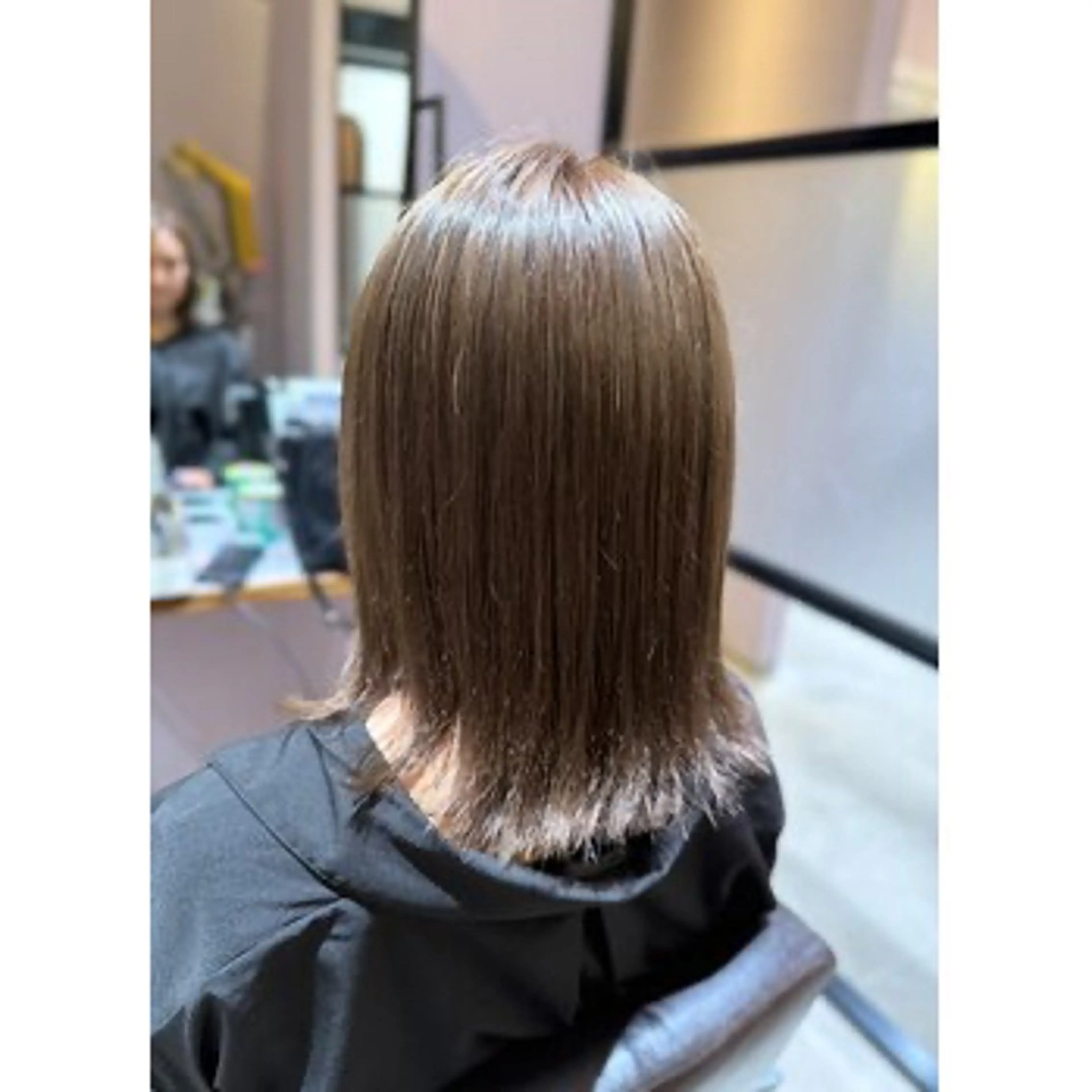 カラー ヘアカラー 梶 瑞希のヘアスタイル