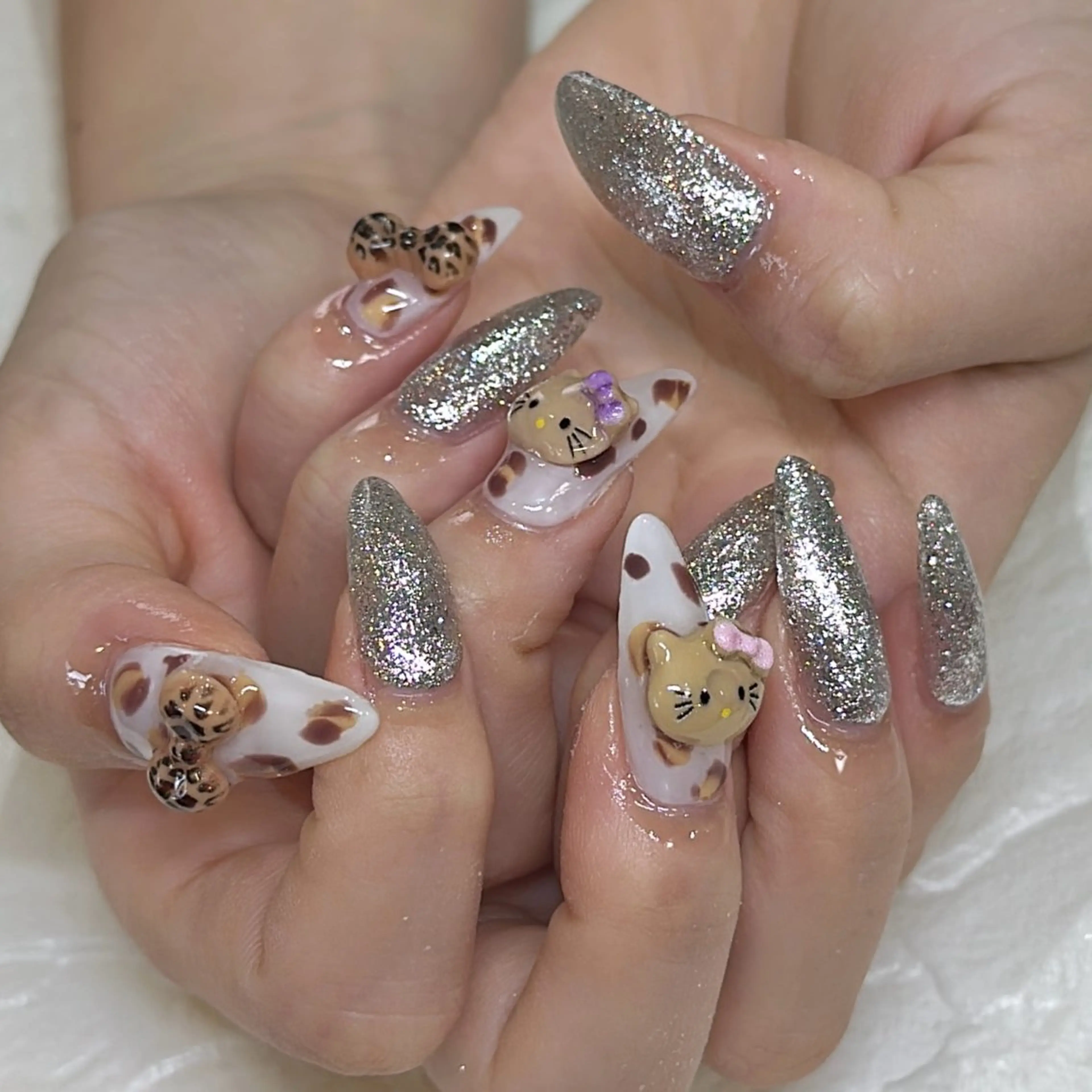 ネイル ハンドネイル lalaroom. nailsalon航空公園店所属・lala room.のネイルデザイン