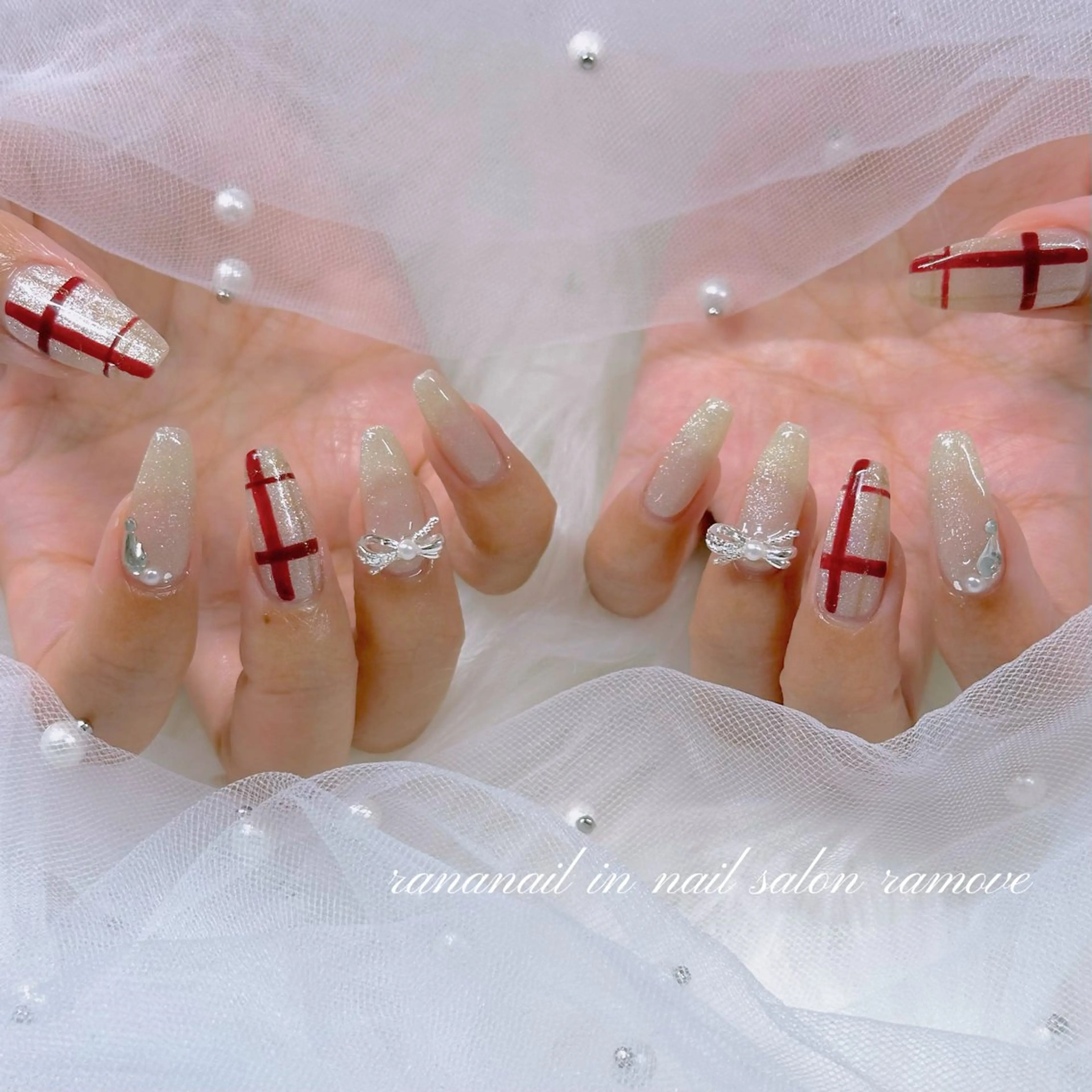 ネイル マグネットネイル ハンドネイル nail salon ramove所属・ramove ranaのネイルデザイン