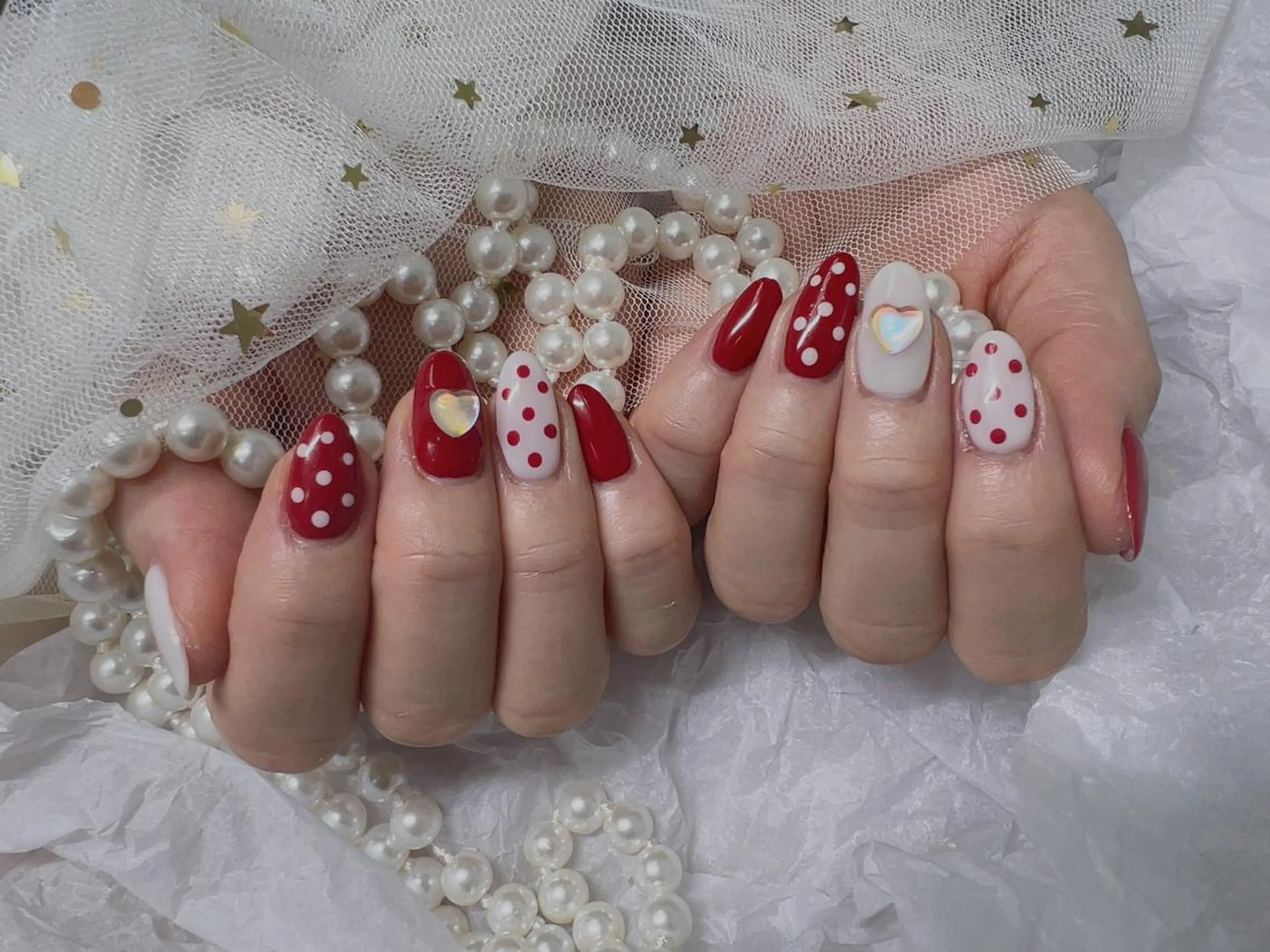 ネイル バレンタイン ハンドネイル リ サのネイルデザイン