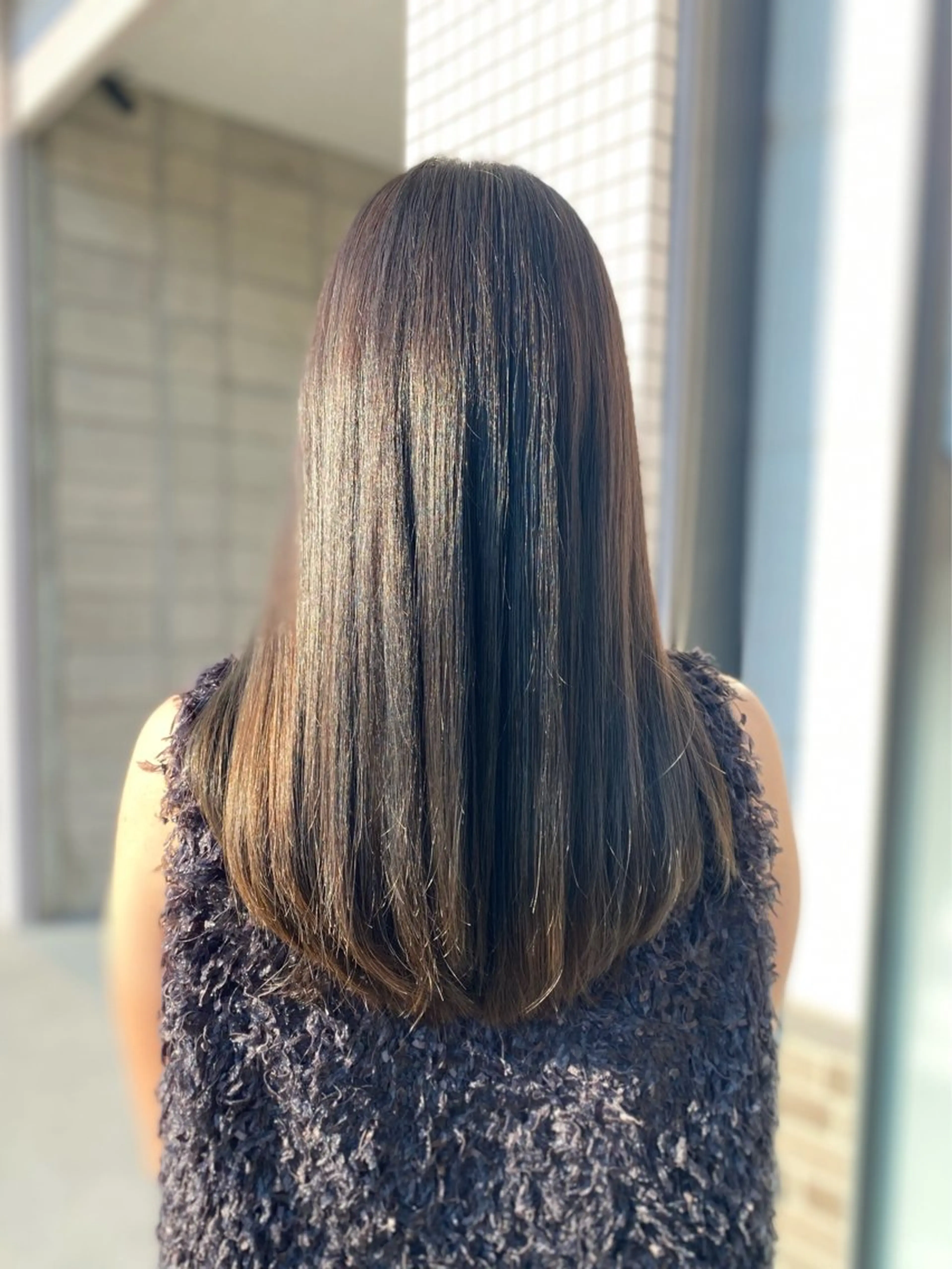 ロング カット ヘアカラー トリートメント 横手 亜紀のヘアスタイル