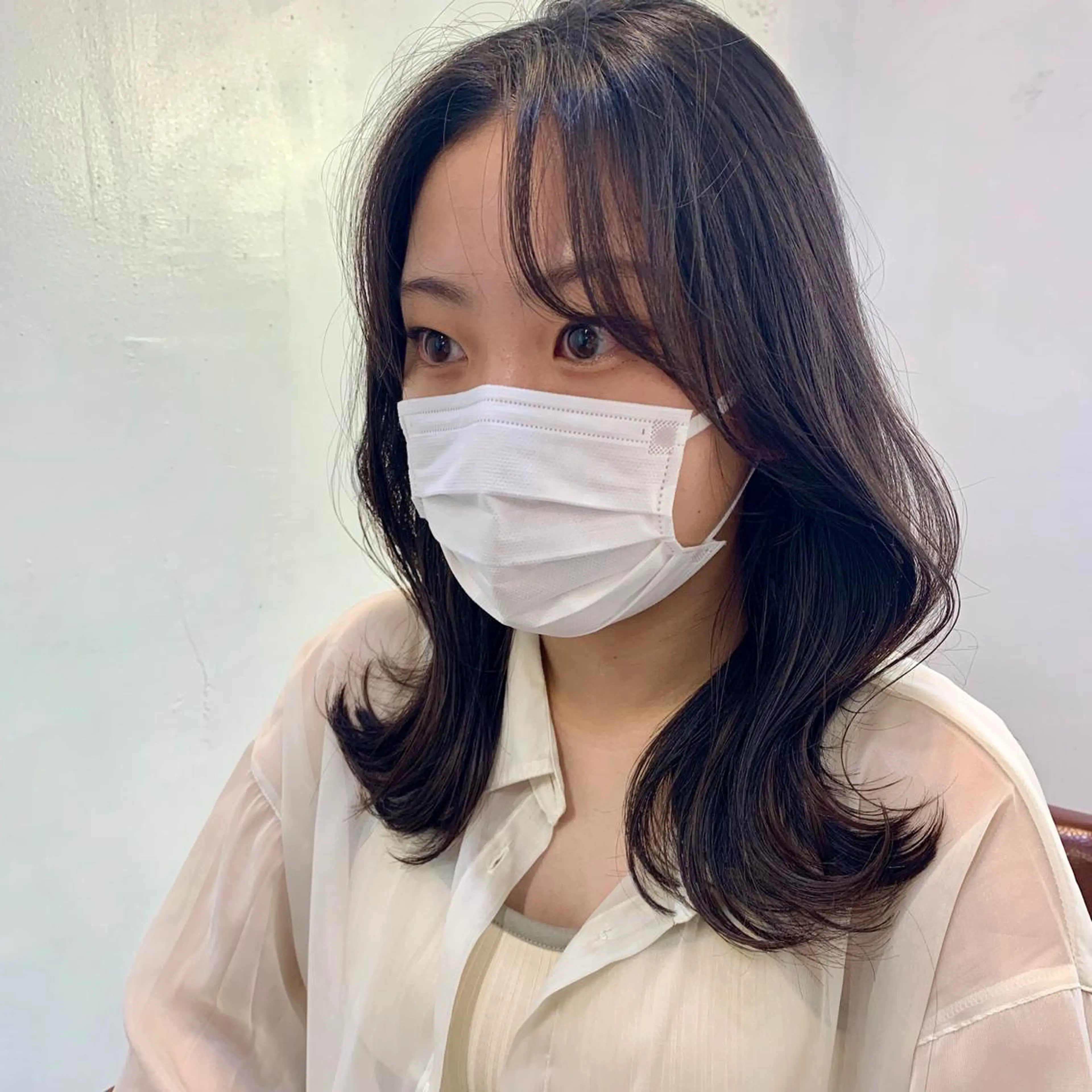 ミディアム カラー くびれヘア 韓国風ヘア カット Sana / 韓国ヘア / カラーのヘアスタイル