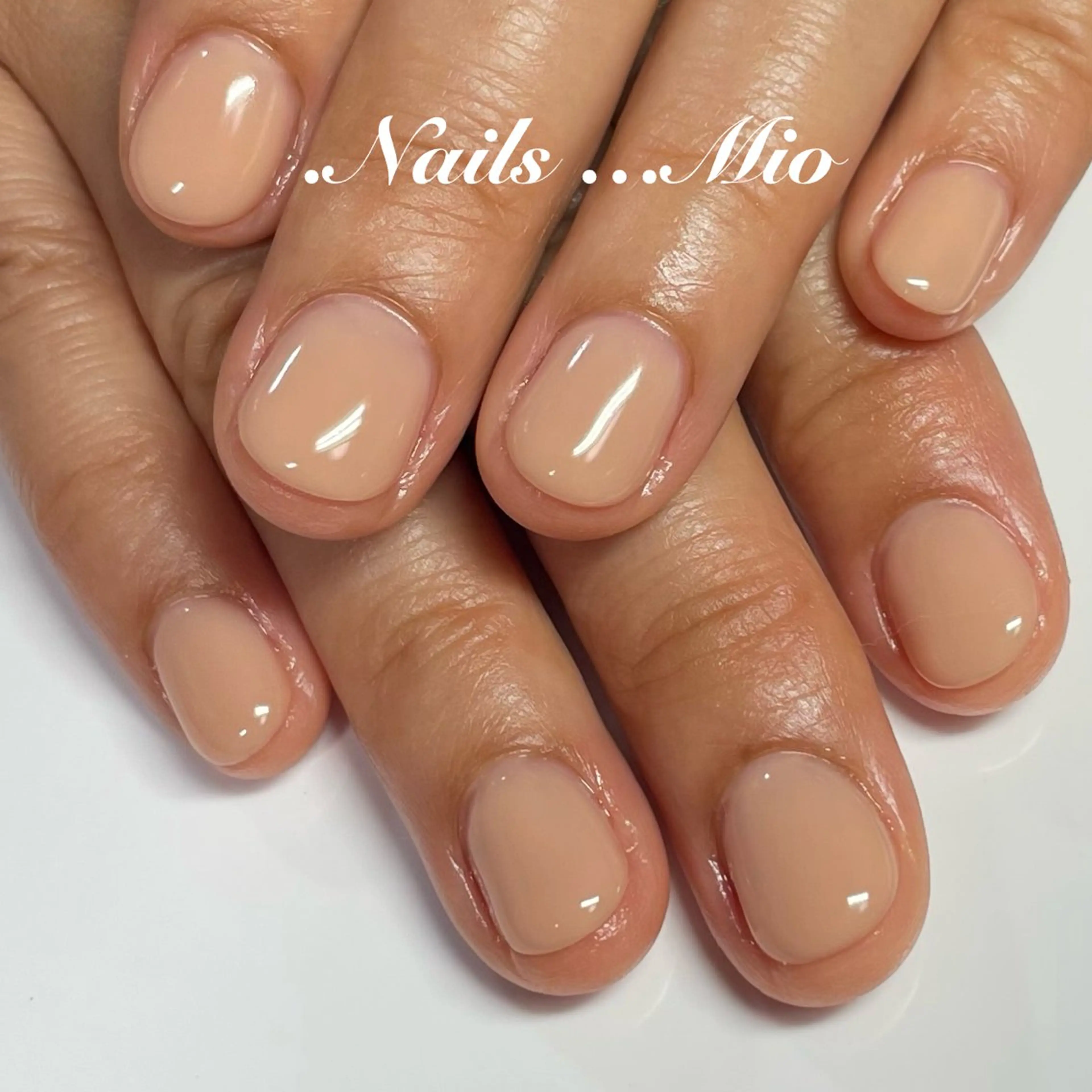 ネイル ジェルネイル ワンカラーネイル .Nails Mio 赤羽西ネイルサロンのネイルデザイン