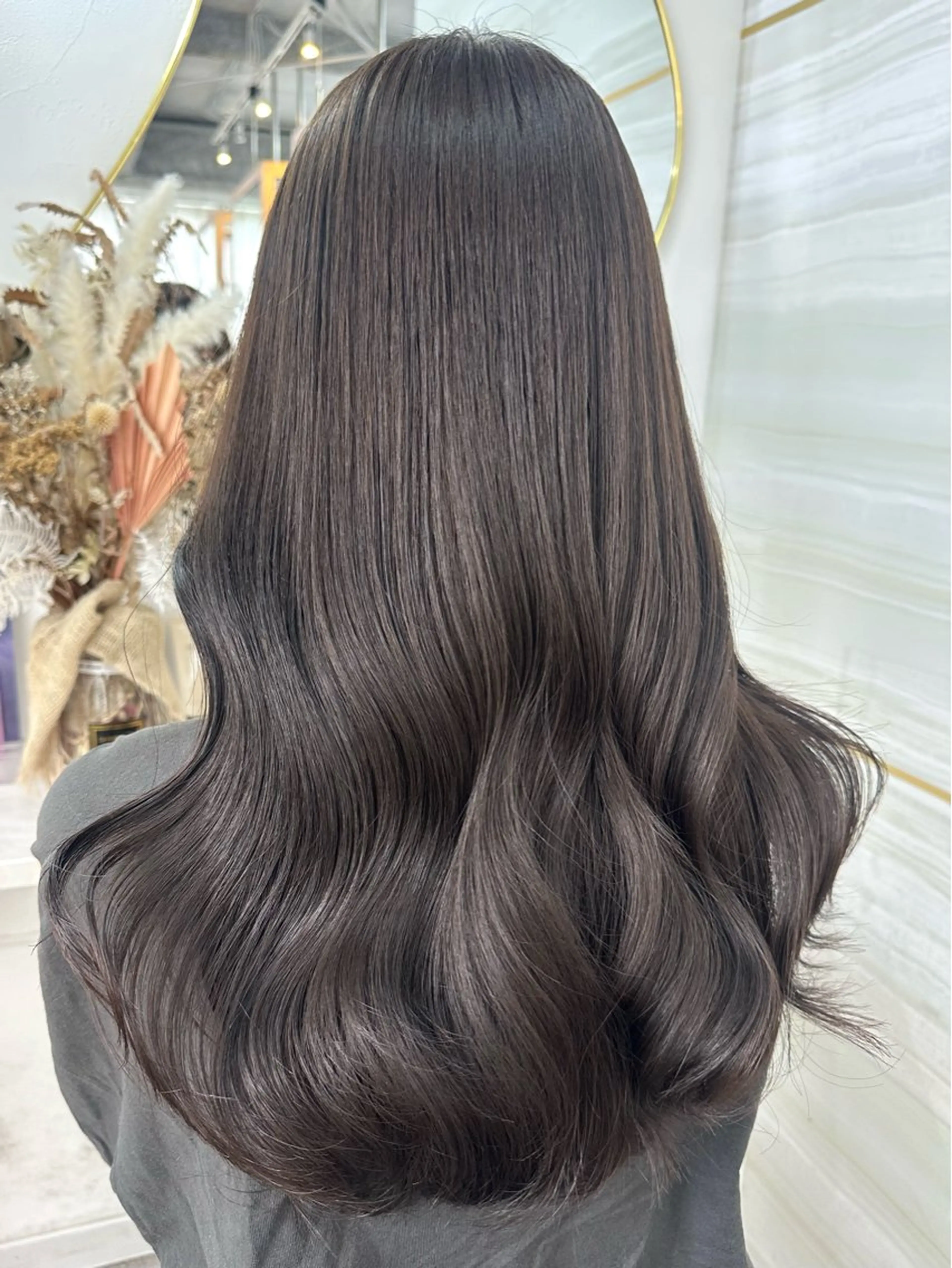 ロング カラー ベージュカラー ブリーチ ブラウンカラー ケアブリーチ グレージュ ヘアカラー トリートメント 🦋高瀬寛菜🦋 韓国/ブリーチのヘアスタイル