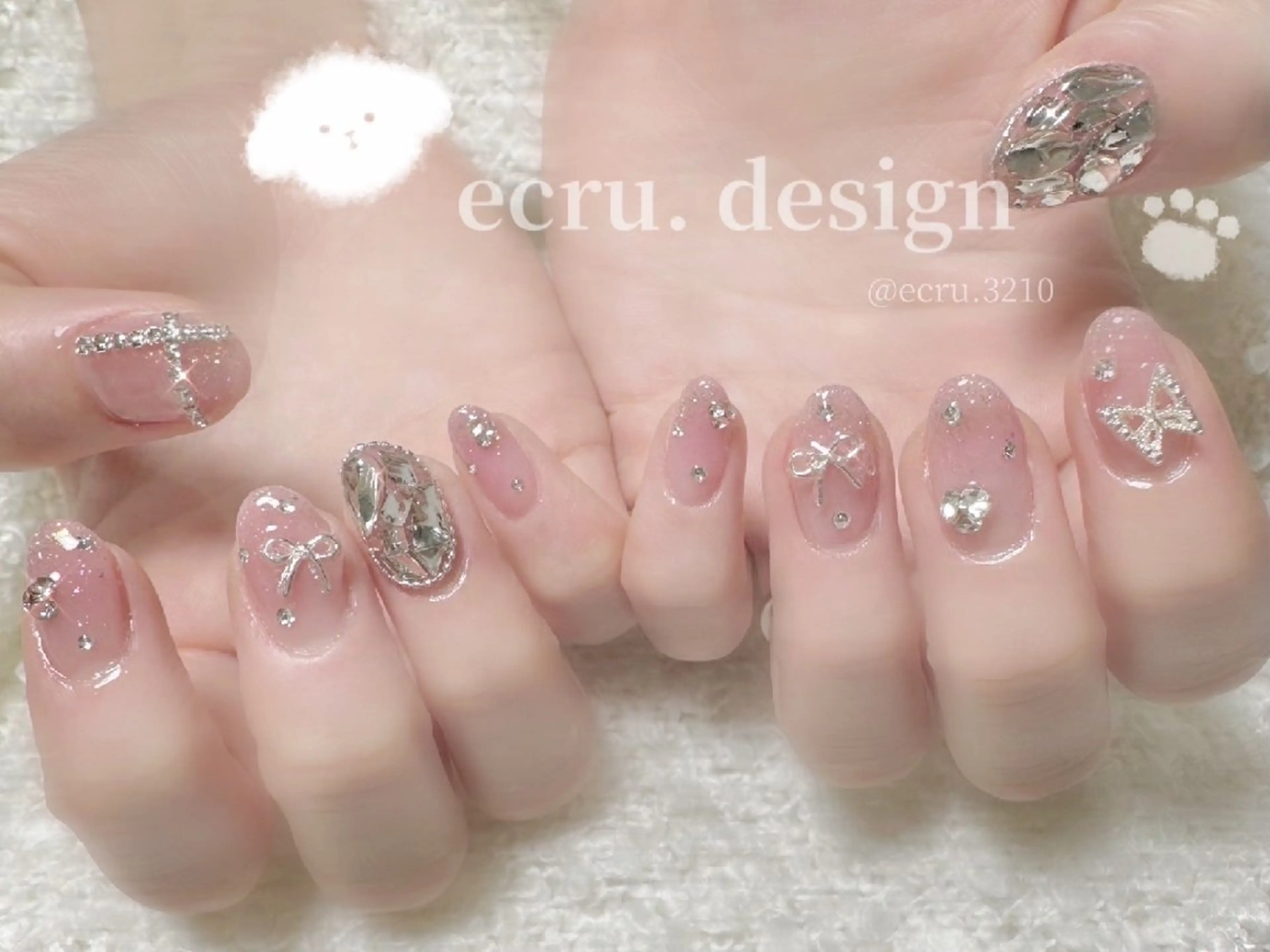 ネイル ピンク ecru.所属・TAKAHASHI NANAMIのマツエク・マツパデザイン