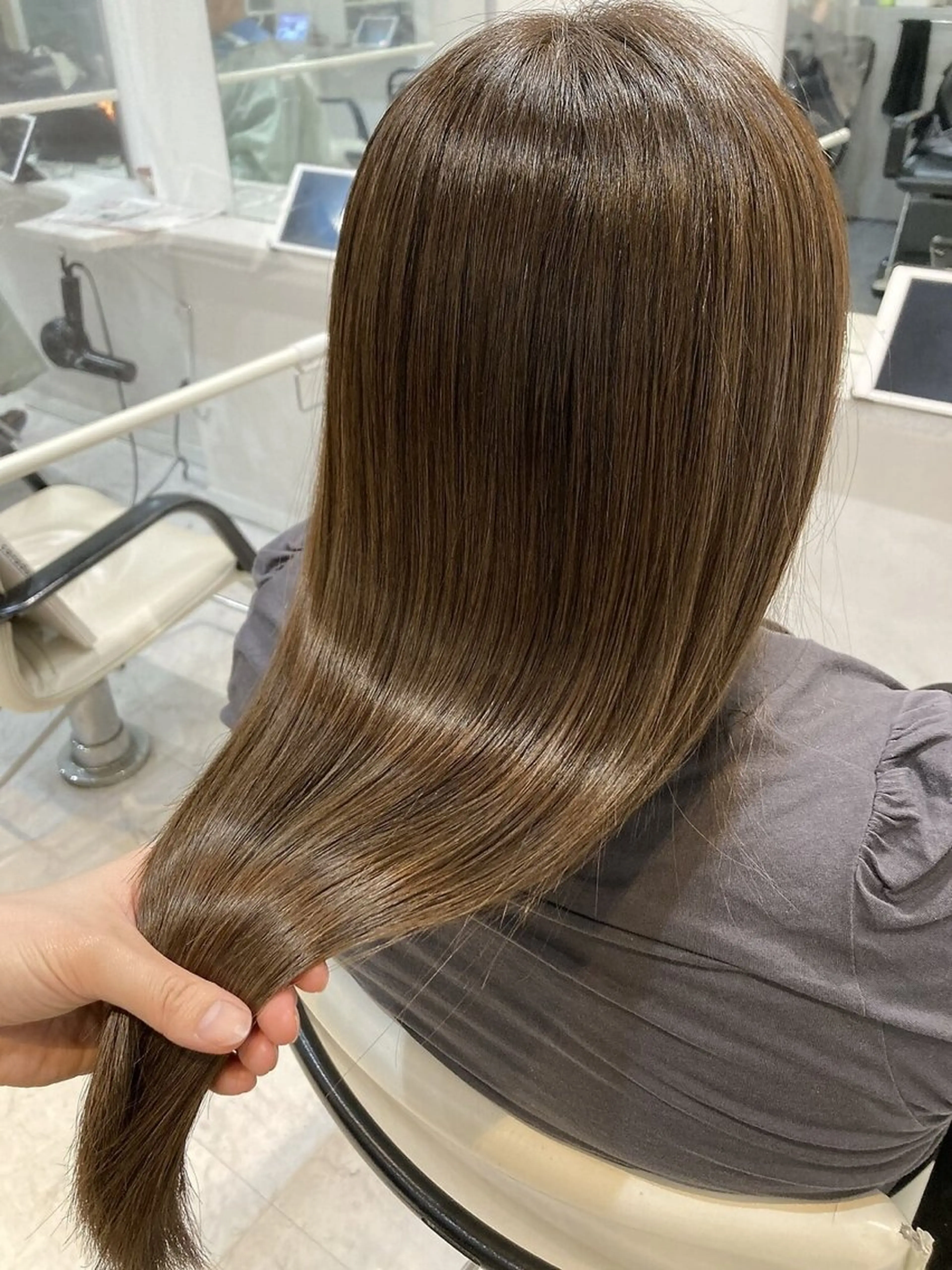 髪質改善酸性縮毛矯正/縮毛矯正 (シャンプーブロー込み)の写真