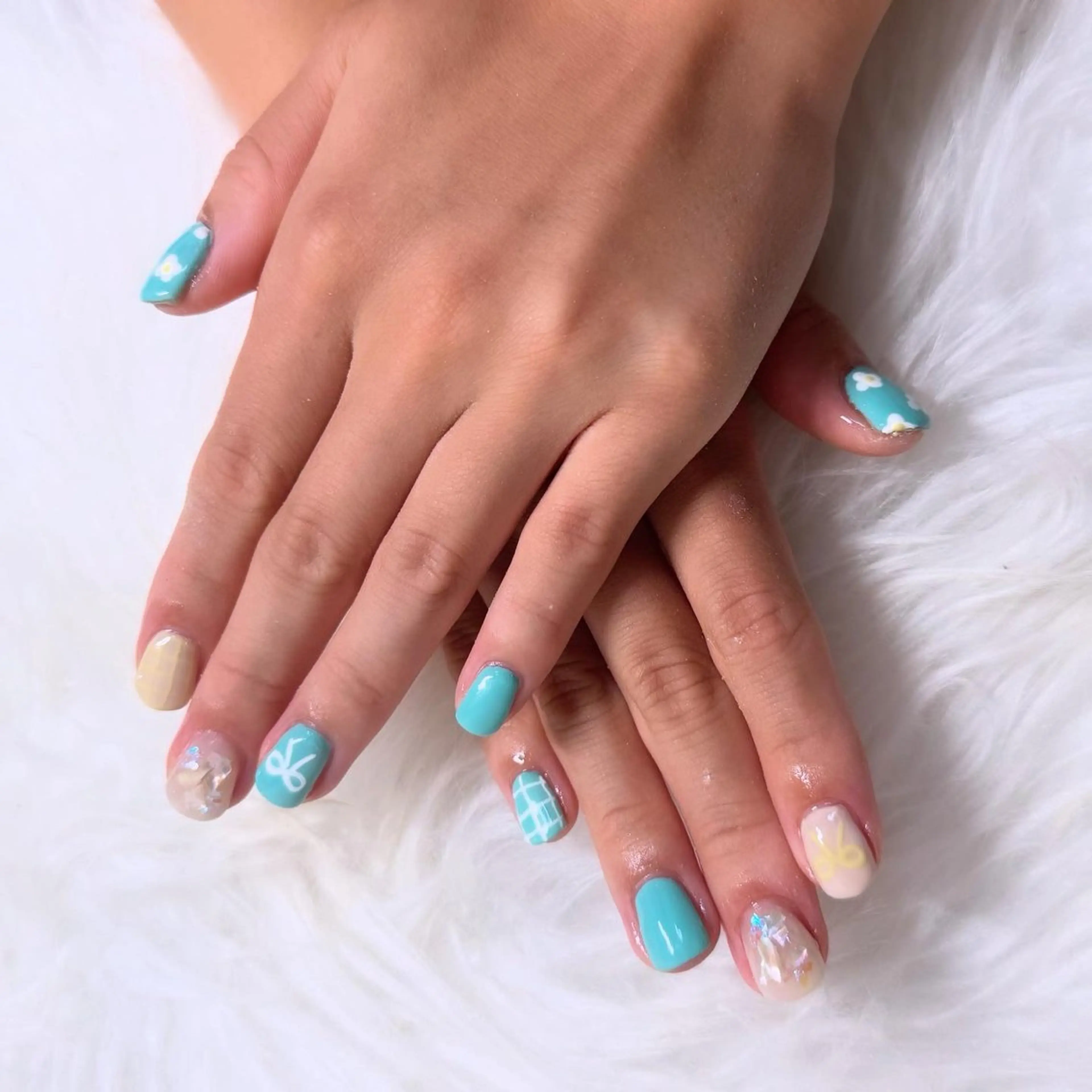 ショート ハンドネイル mao .のネイルデザイン