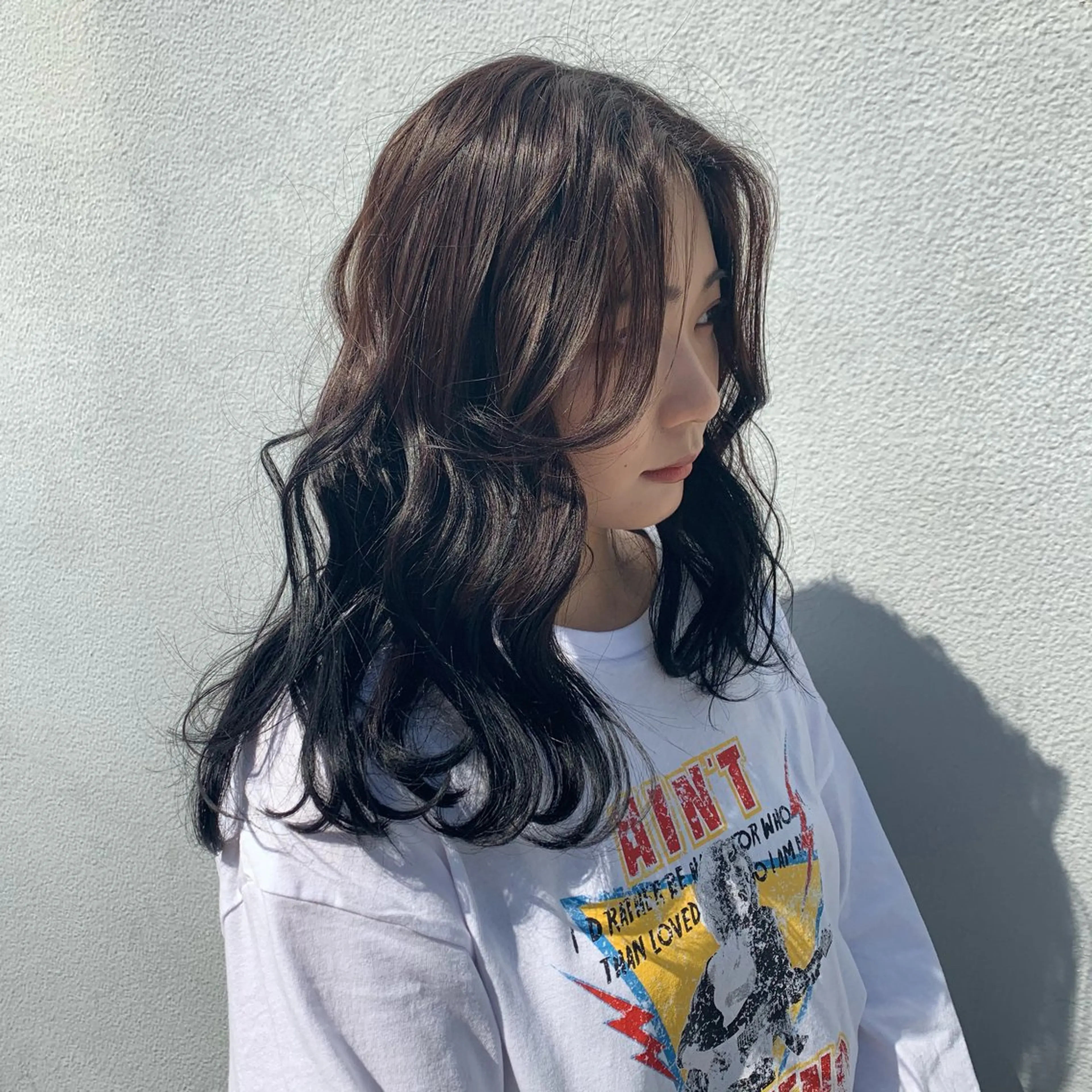 ミディアム Toiro 新宿所属・新宿/新宿三丁目 yuinaのヘアスタイル