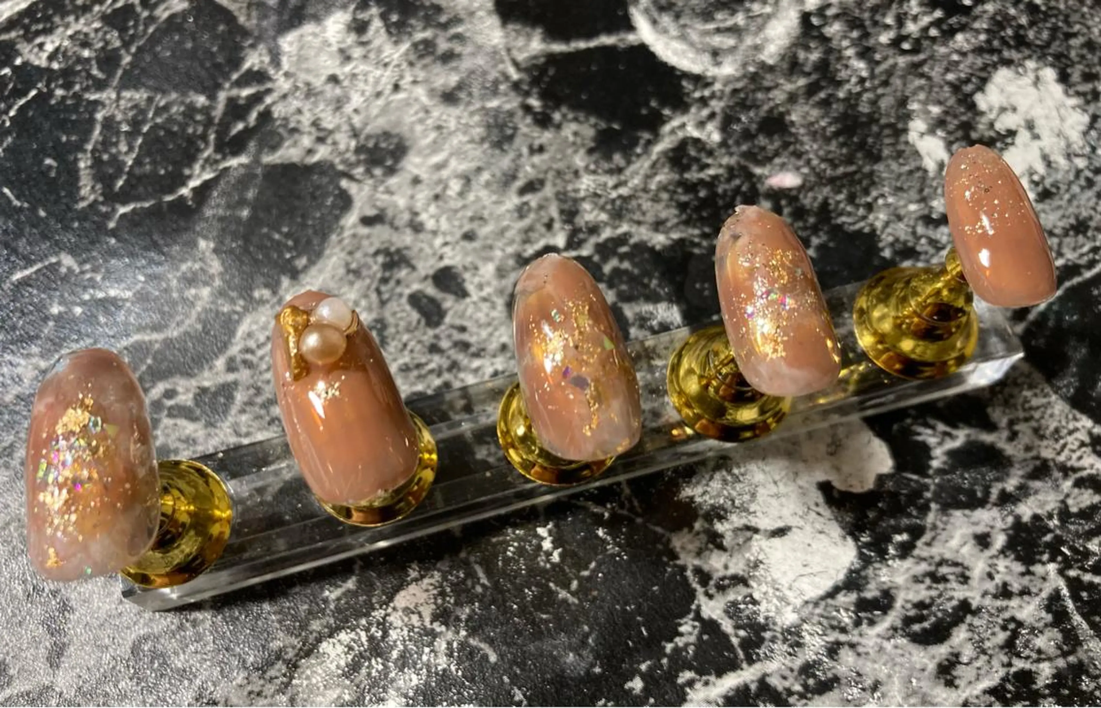 ネイル ハンドネイル フットネイル ✴︎ Delightのネイルデザイン