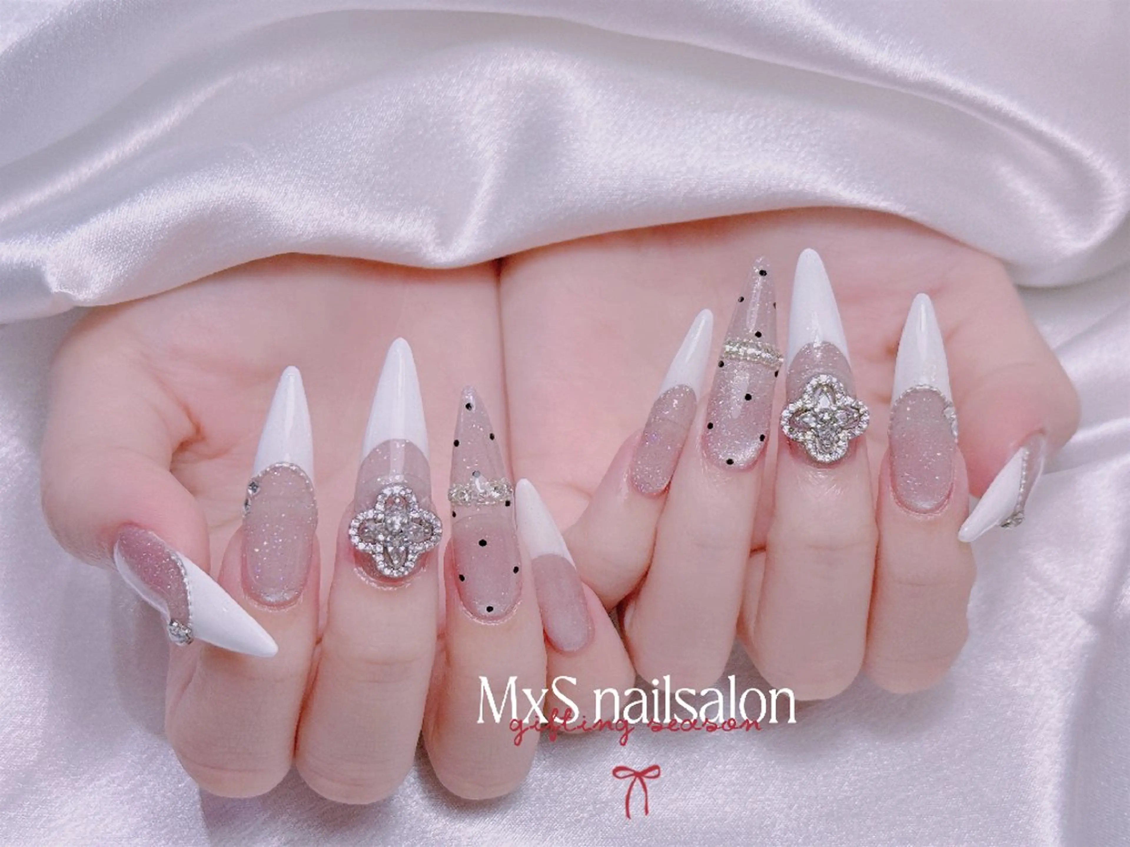 ネイル ハンドネイル ハンドケア MxS Nail(長さだし/フィルイン/マグネット/韓国ネイル/ワンホンネイル/ワンカラー)所属・MxS リィリィのネイルデザイン