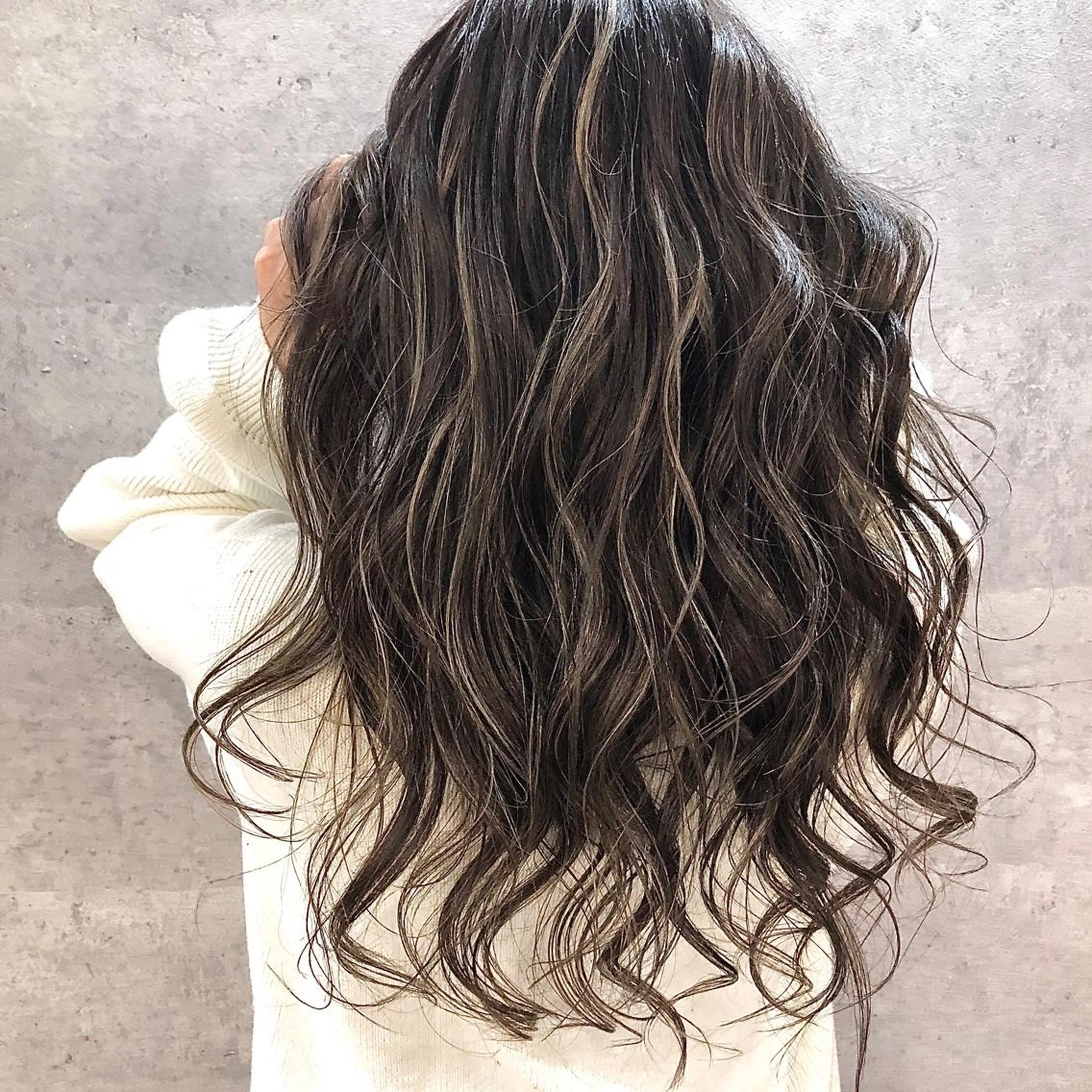 ロング ハイライト ヘアカラー トリートメント MiL所属・✨ハイトーン✨ 濱田知孝のヘアスタイル