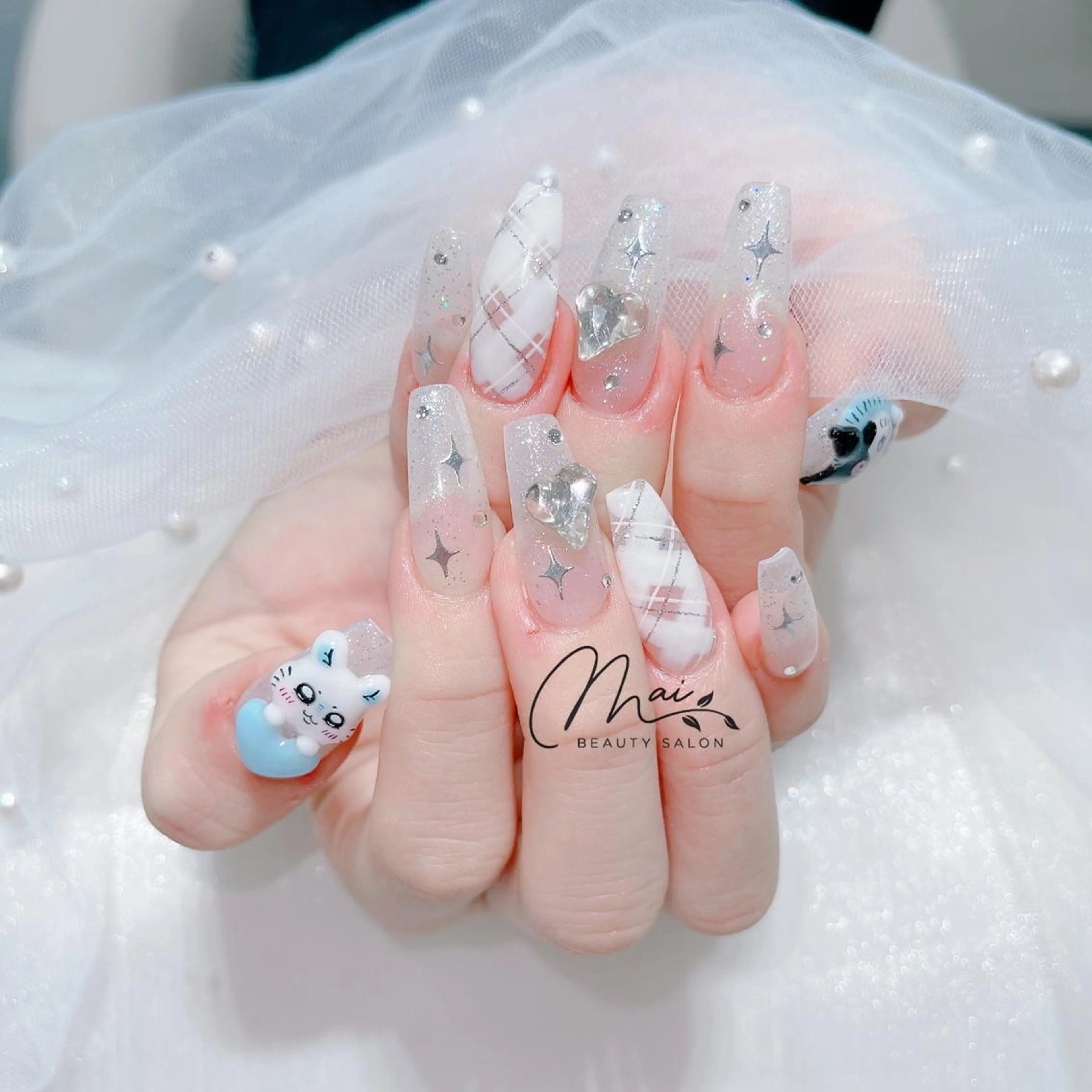 ネイル オーロラネイル チークネイル 長さ出し フラッシュネイル フットネイル MaiBeauty DanHiのネイルデザイン