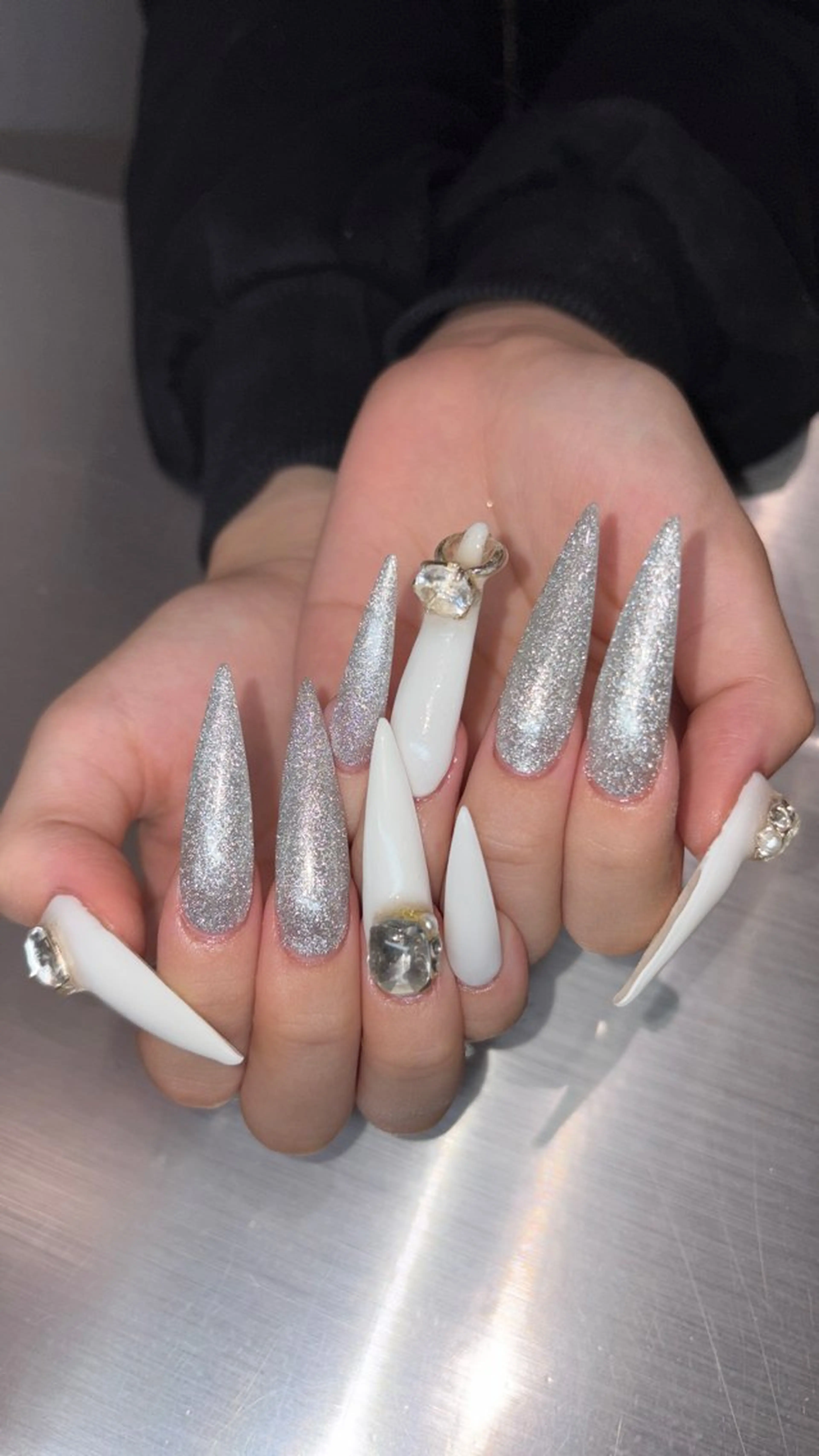 ネイル ハンドネイル 👽個性派ネイル🎀 komachiのマツエク・マツパデザイン