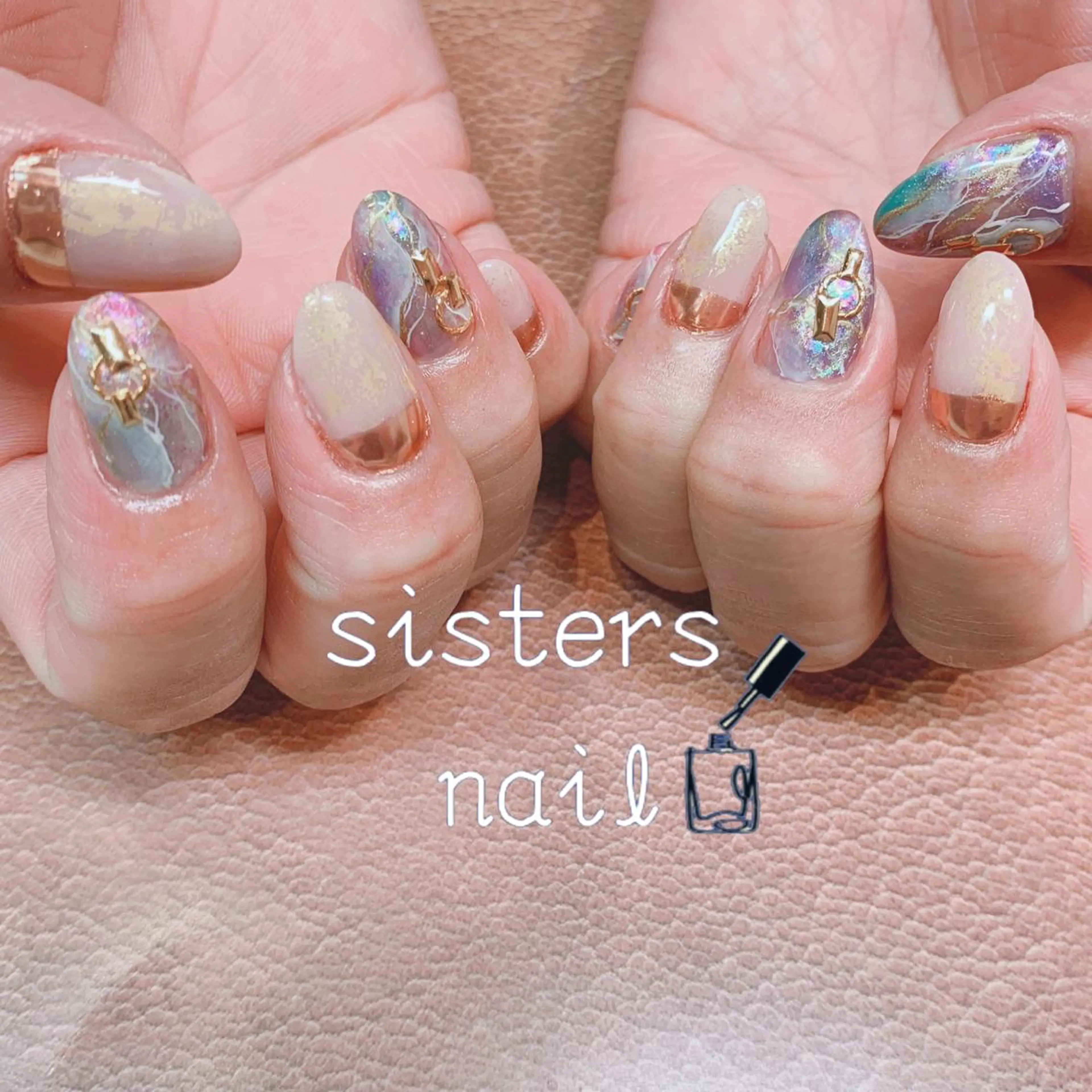 ネイル アートネイル ミラーネイル ニュアンスネイル シンプルネイル 春ネイル ハンドネイル ハンドケア sisters nail.fのネイルデザイン